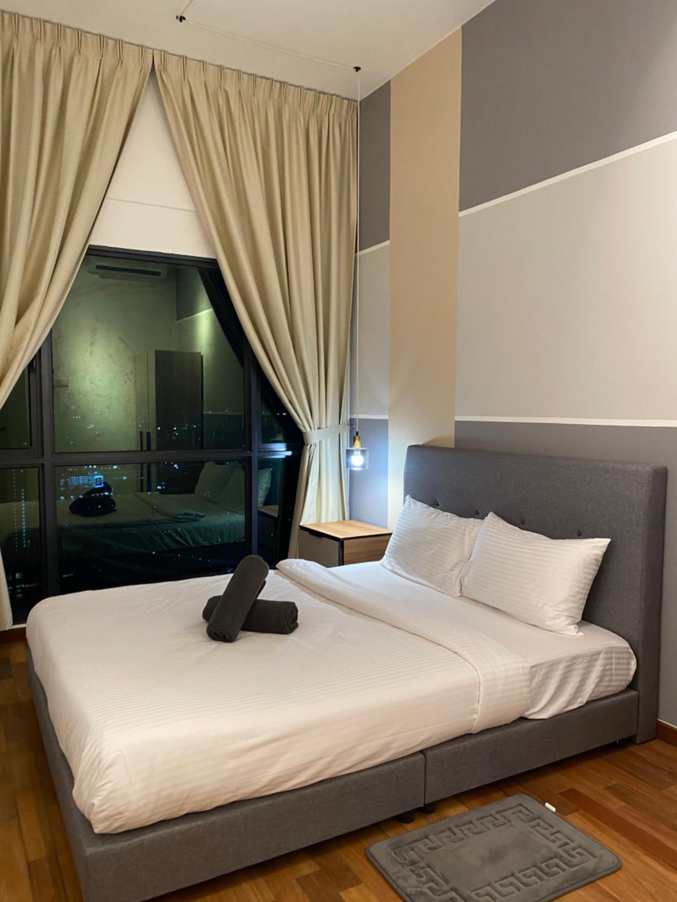 Reizz Residence By Leo Suites