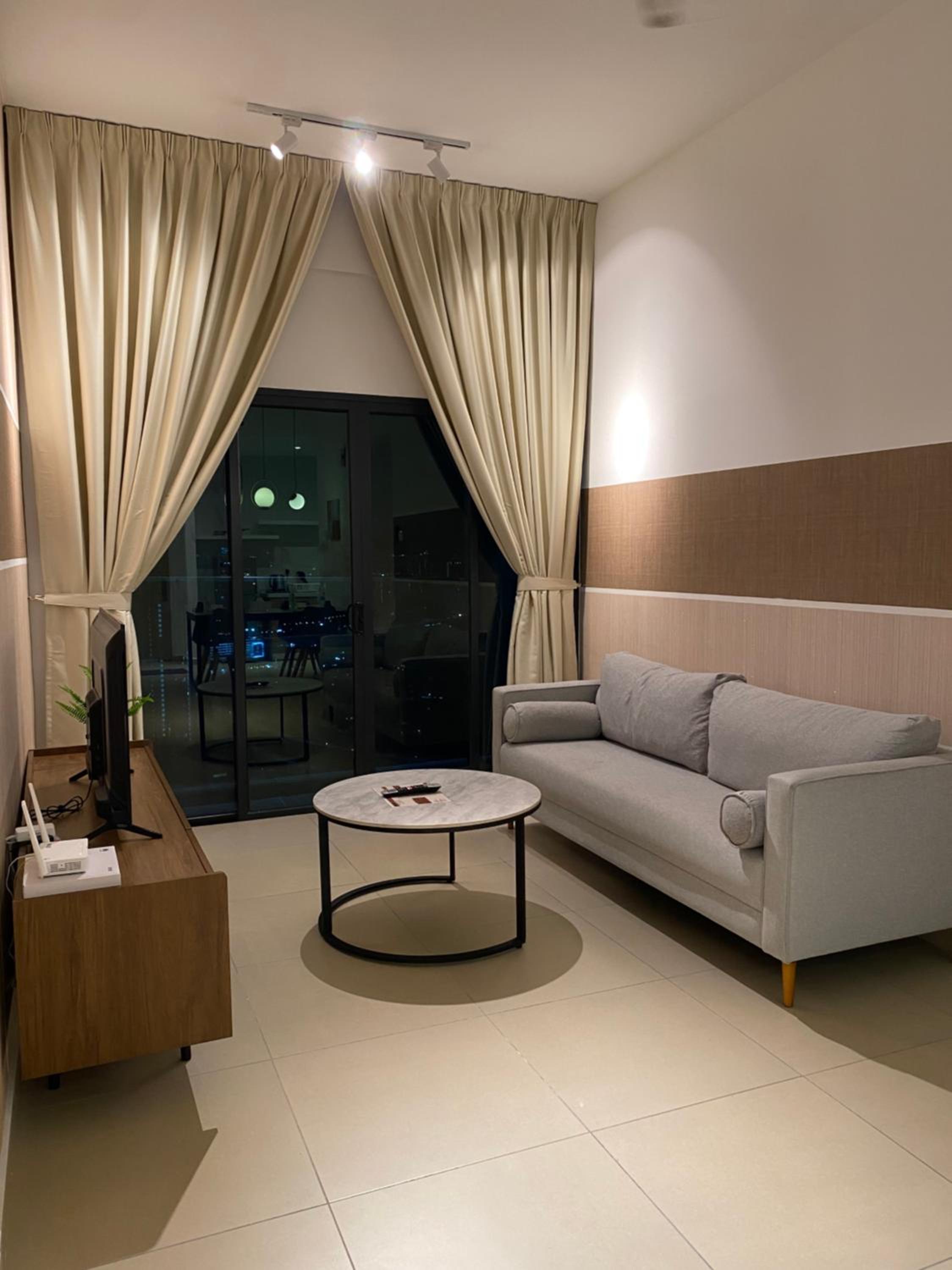 Reizz Residence By Leo Suites