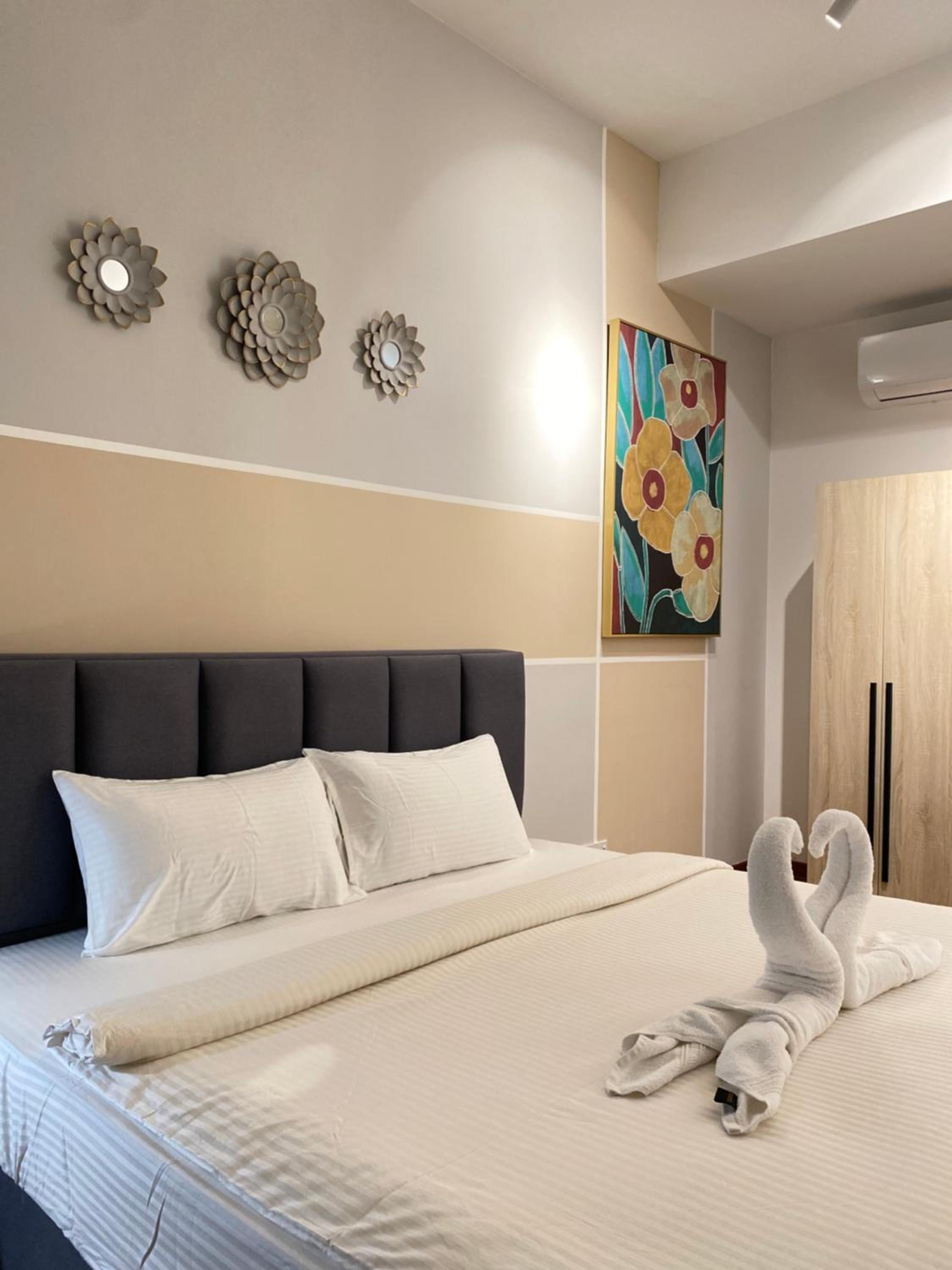 Reizz Residence By Leo Suites