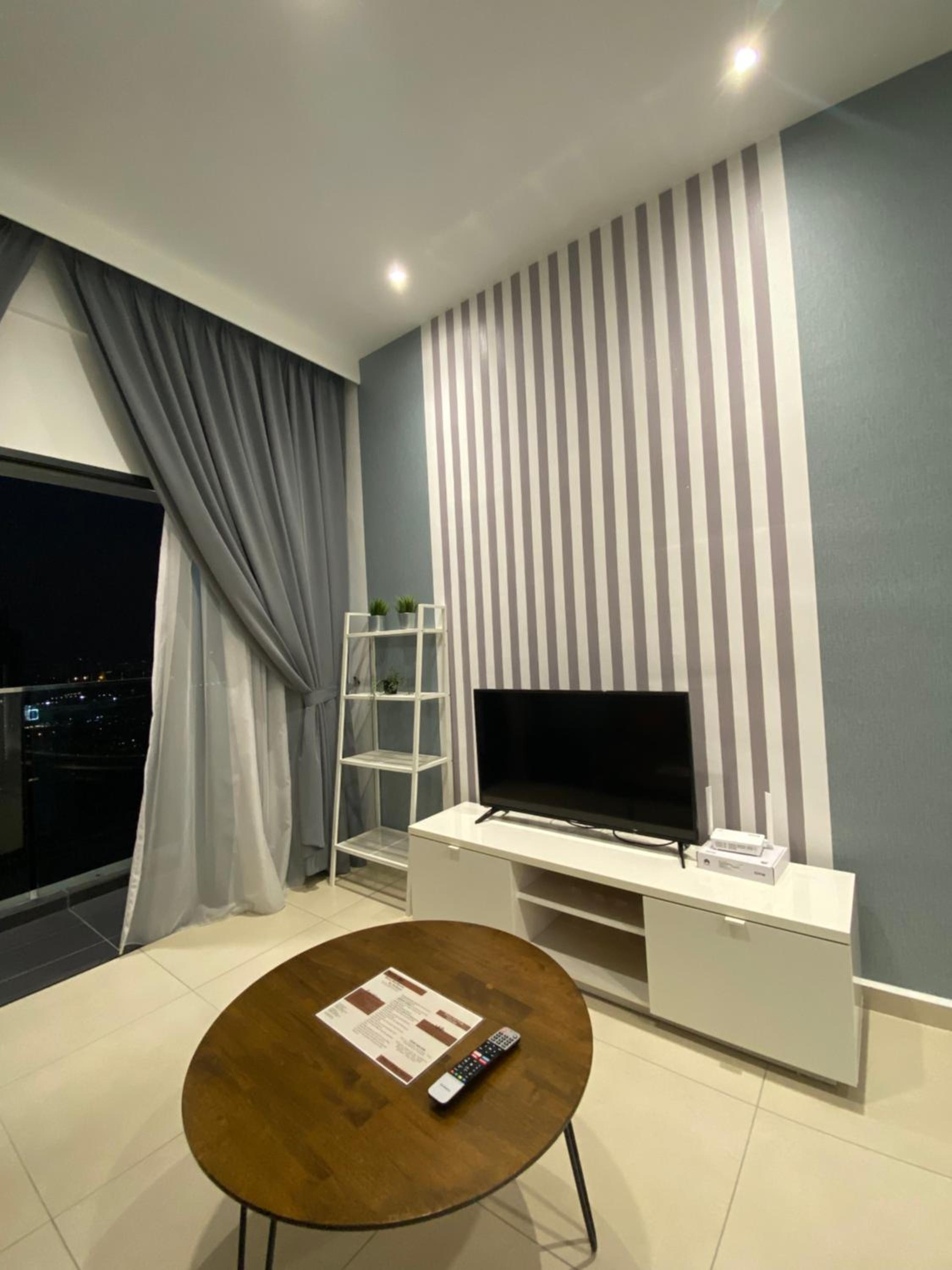 Reizz Residence By Leo Suites