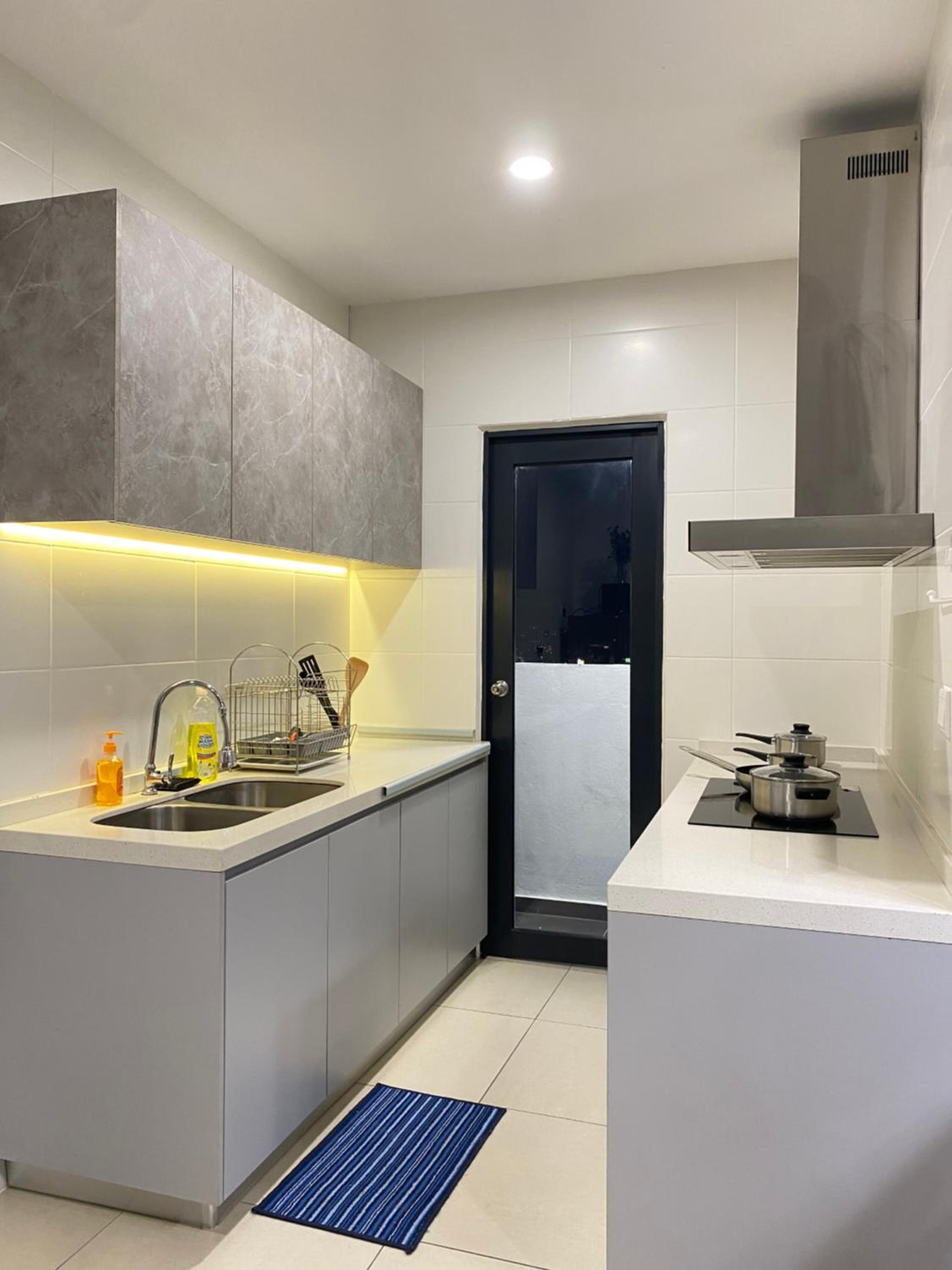 Reizz Residence By Leo Suites