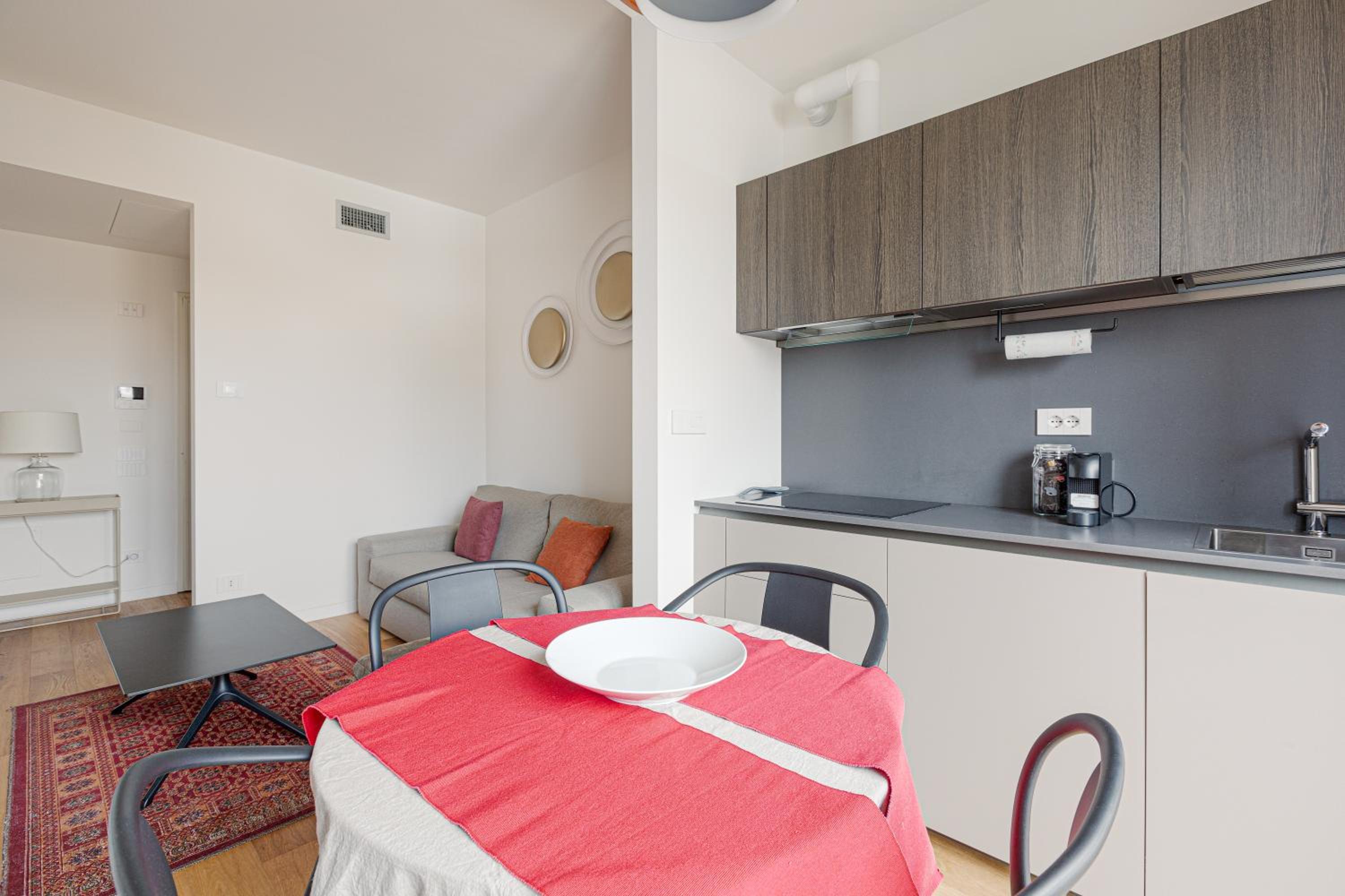Amazing & Central Milan Apt - City Life District!