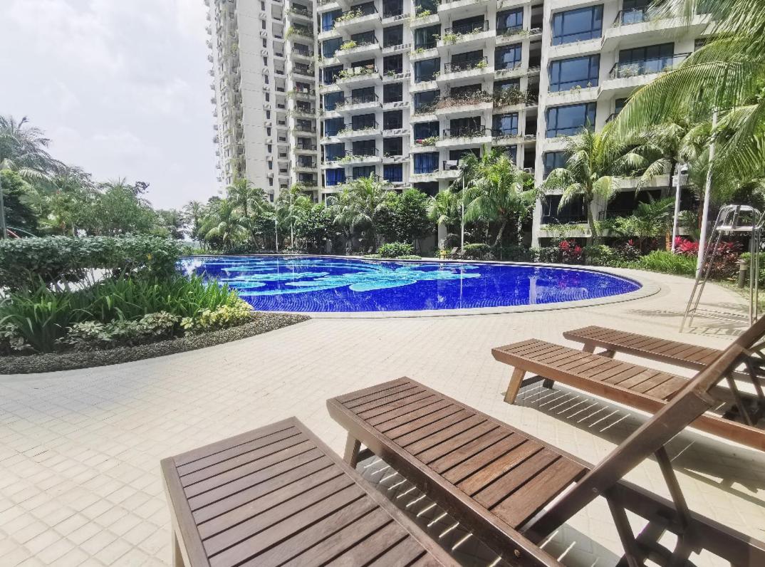 36 forest city dutyfree area homestay photo 1