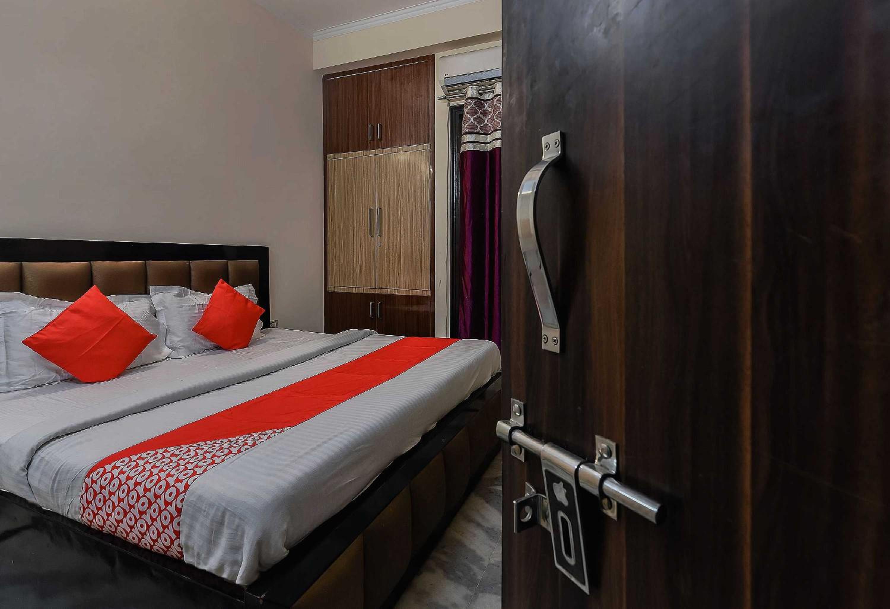 Hotel O Galaxy Homes view 4