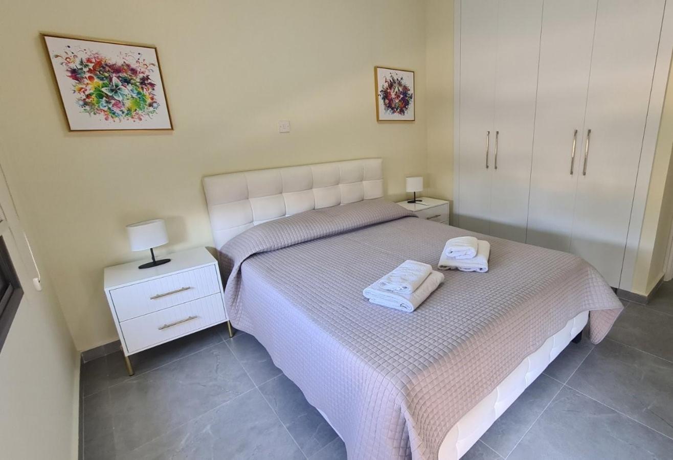 Central Apartments, by IMH Travel & Tours