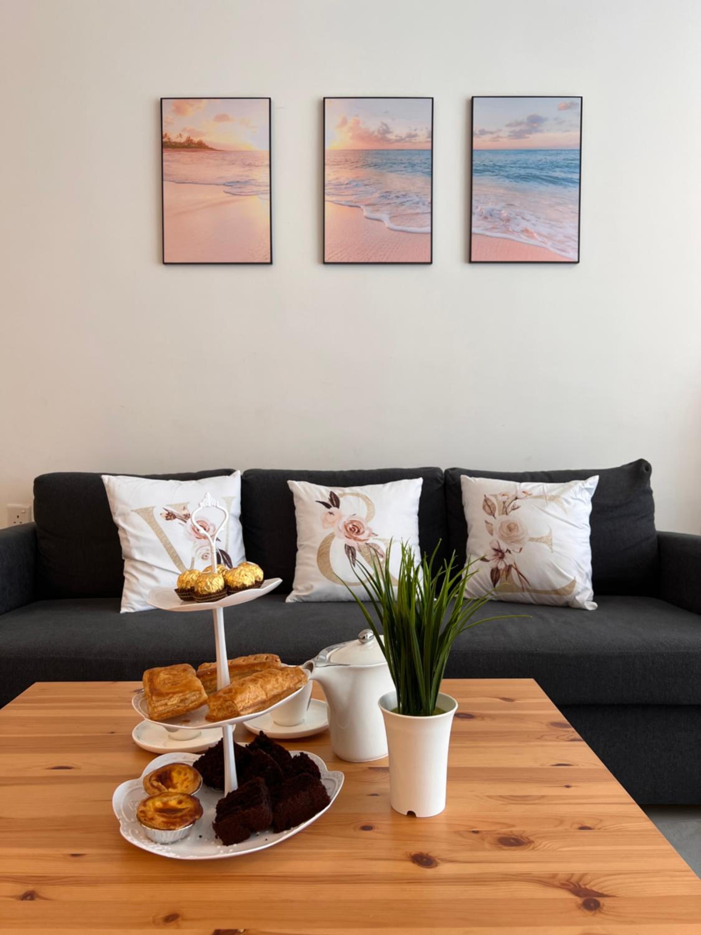 Georgetown#Beacon Executive Suite SkyPool#Luxury&Glamorous Suite#2BR#Living Room with Queen Bed