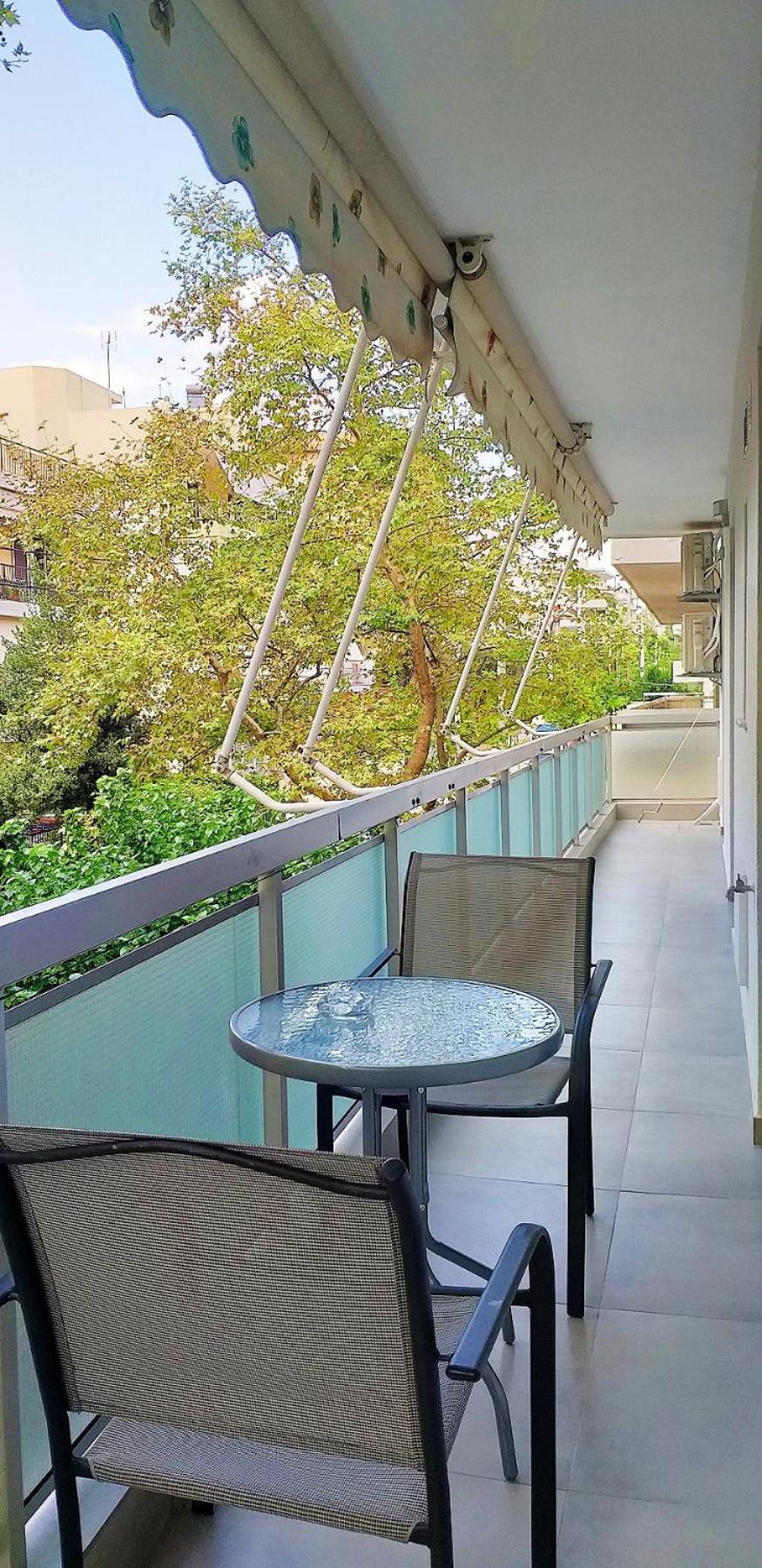 Blossom House Marousi & Parking