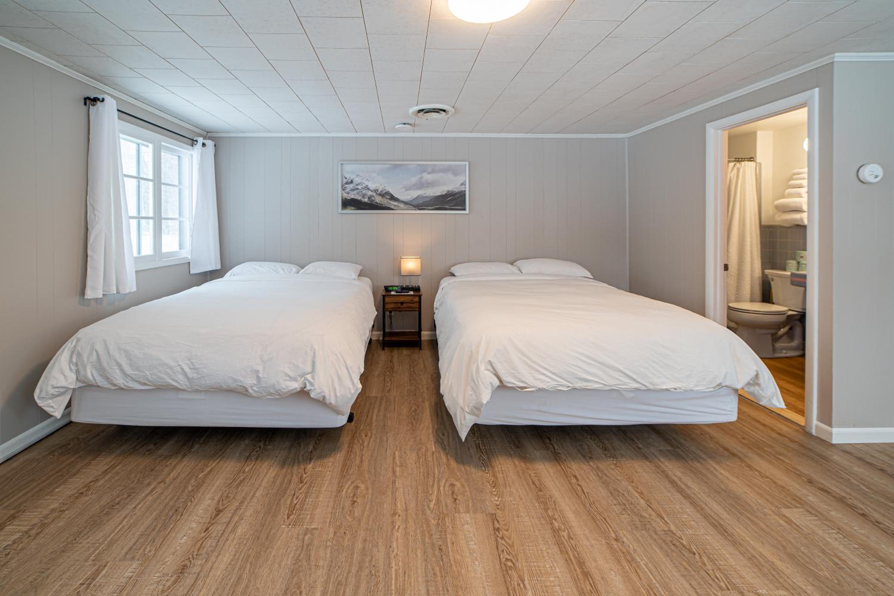 Star Gate Motel