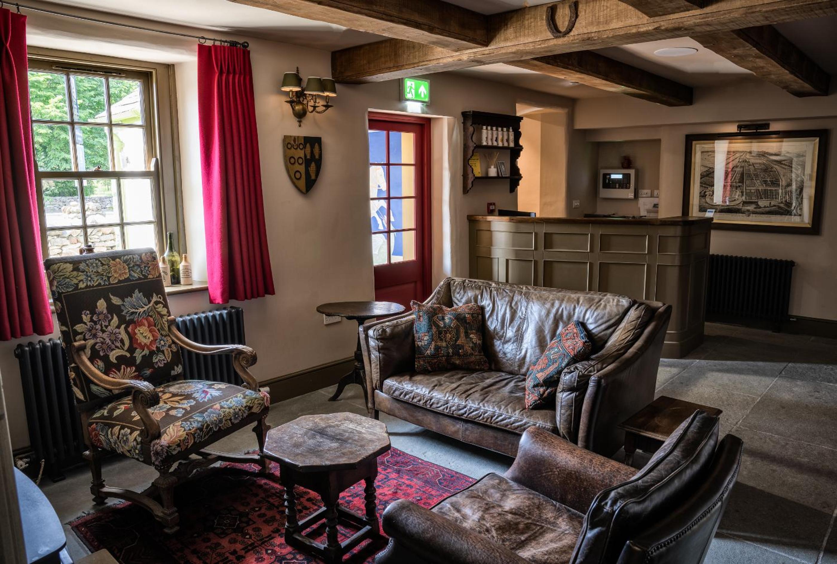 Penrith Vacations - George and Dragon Clifton - Property Image 46