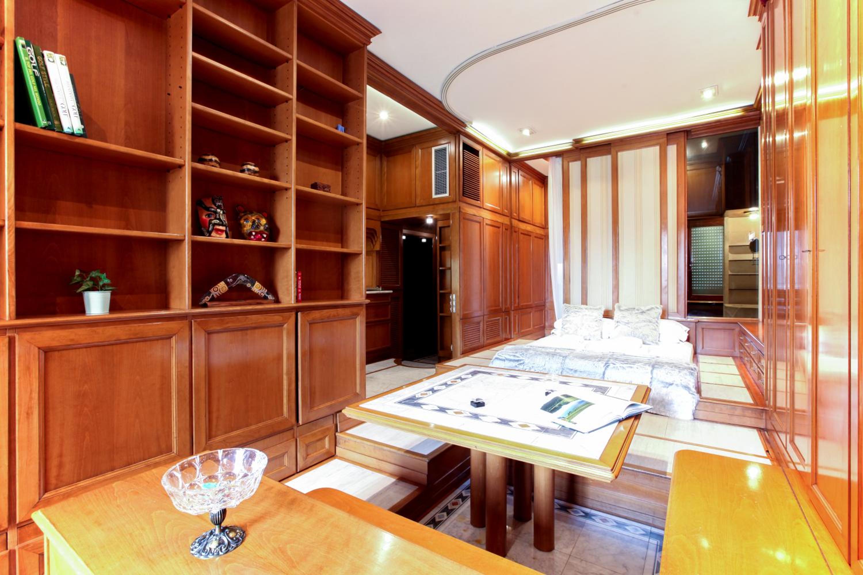 San Babila apartment
