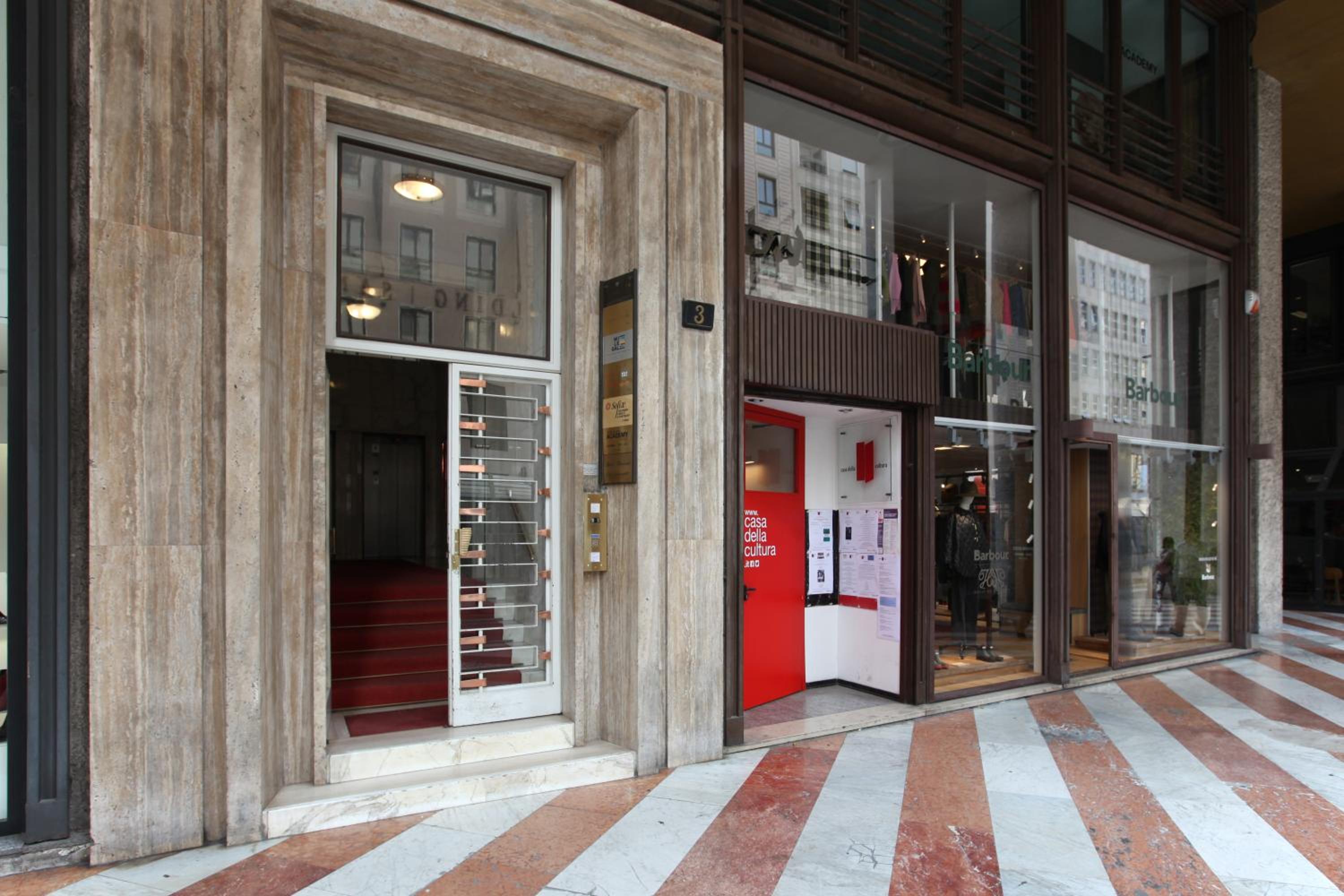San Babila apartment