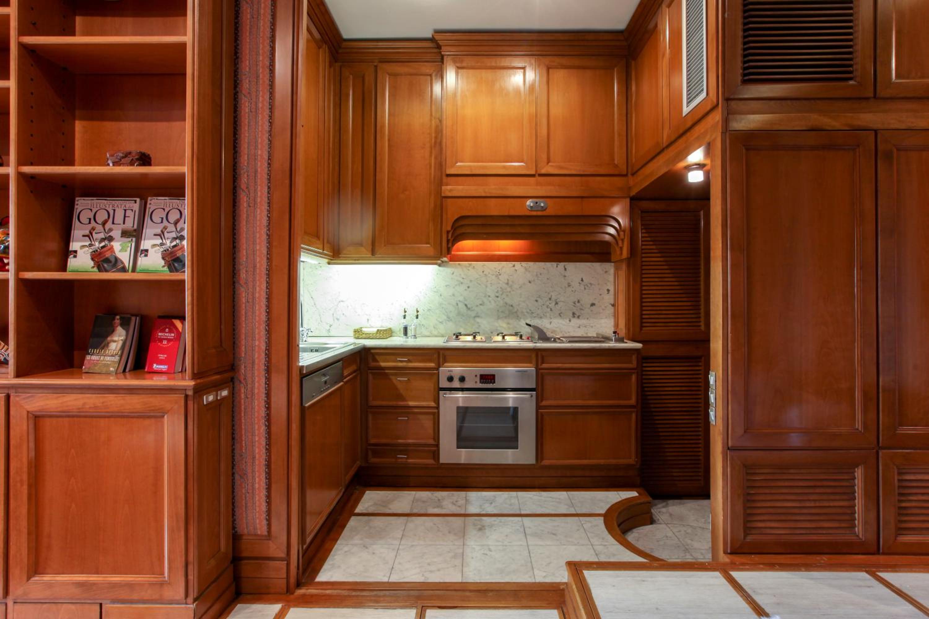 San Babila apartment