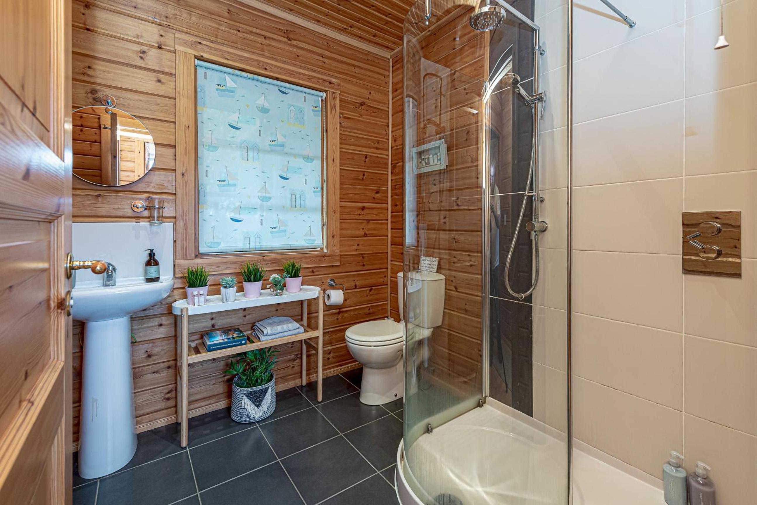 Scandi Cabin in Heart of Anglesey with Parking view 5