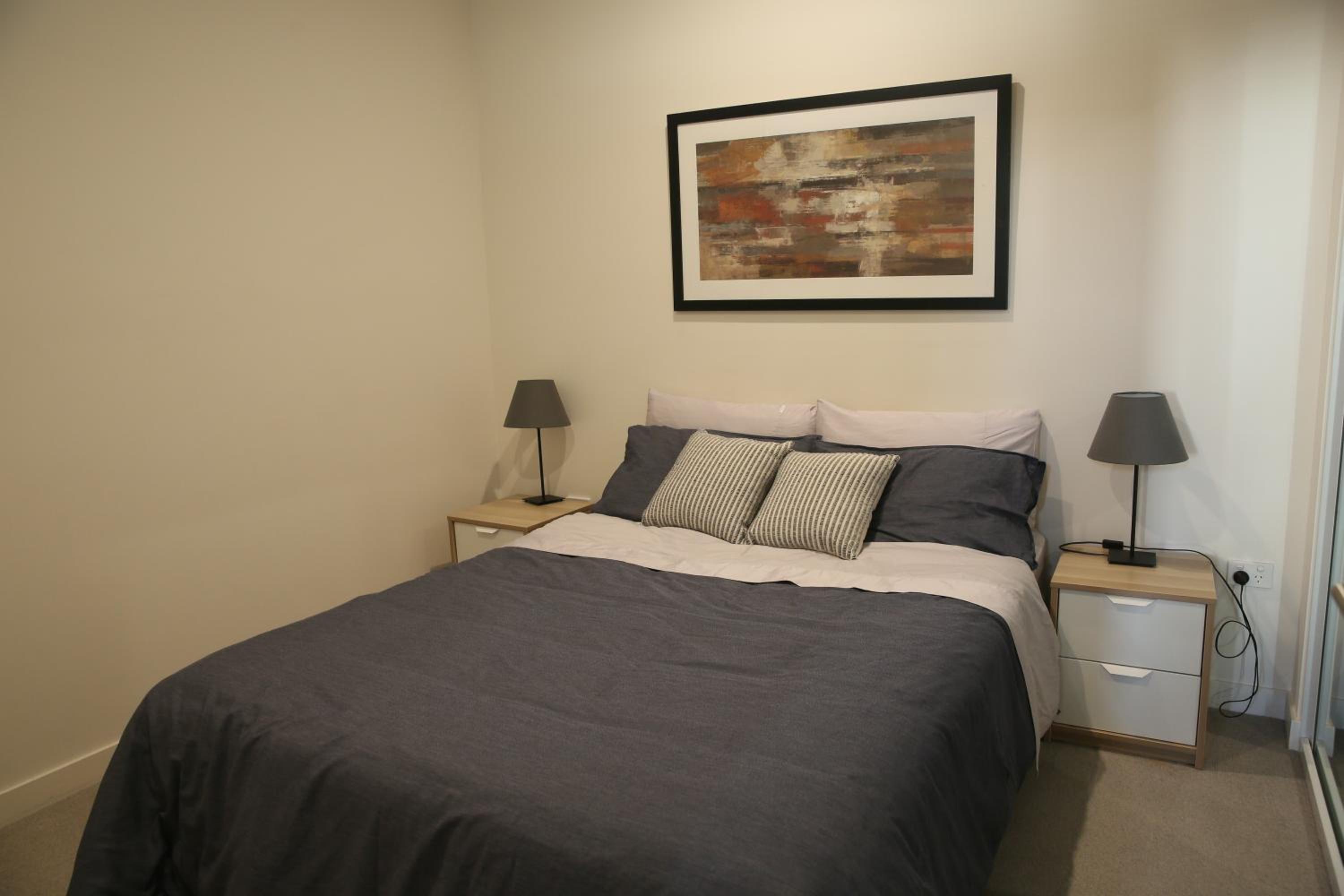 Adelaide CBD Bluebird Apartment