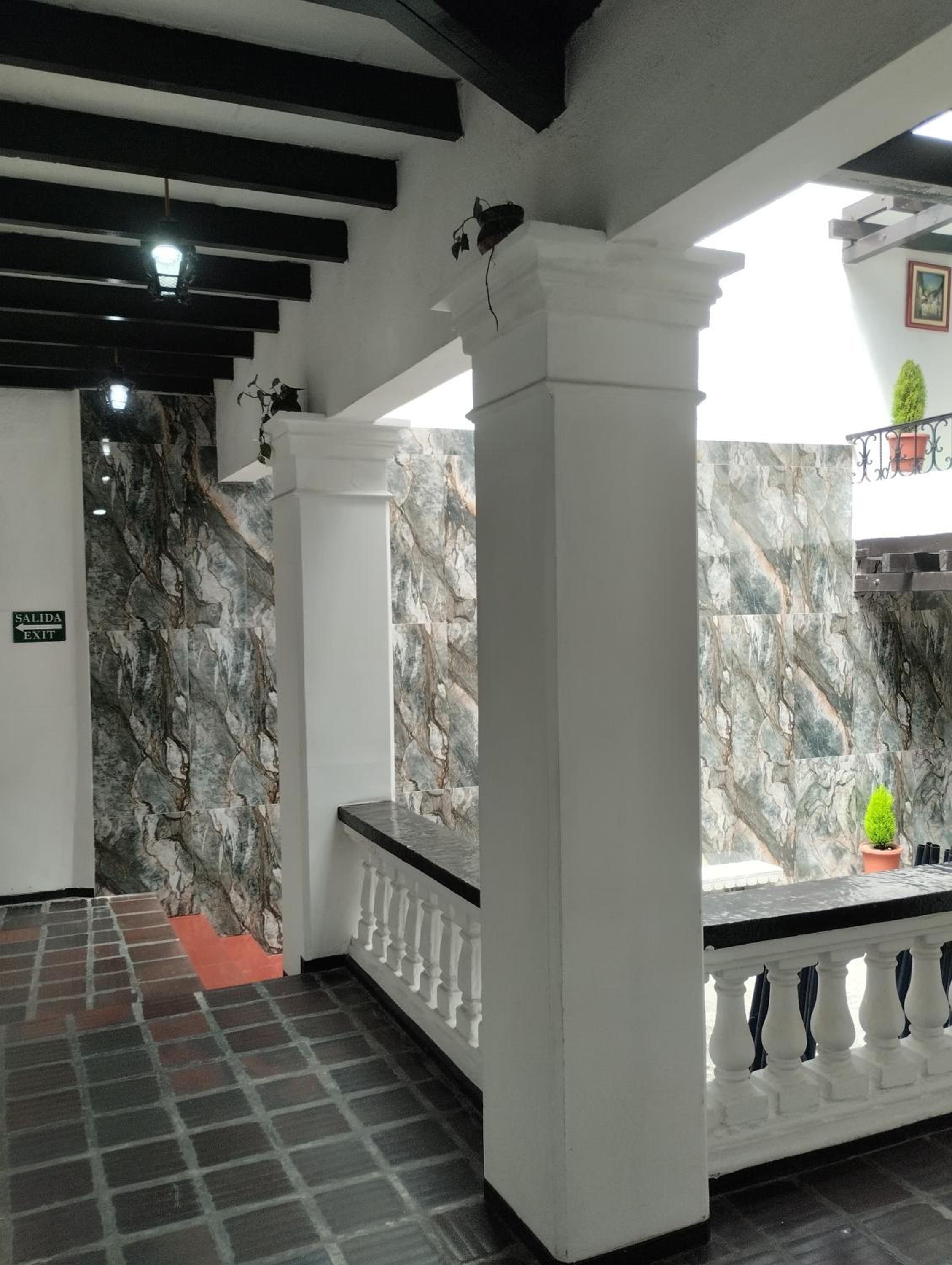 Hostal Flores view 2