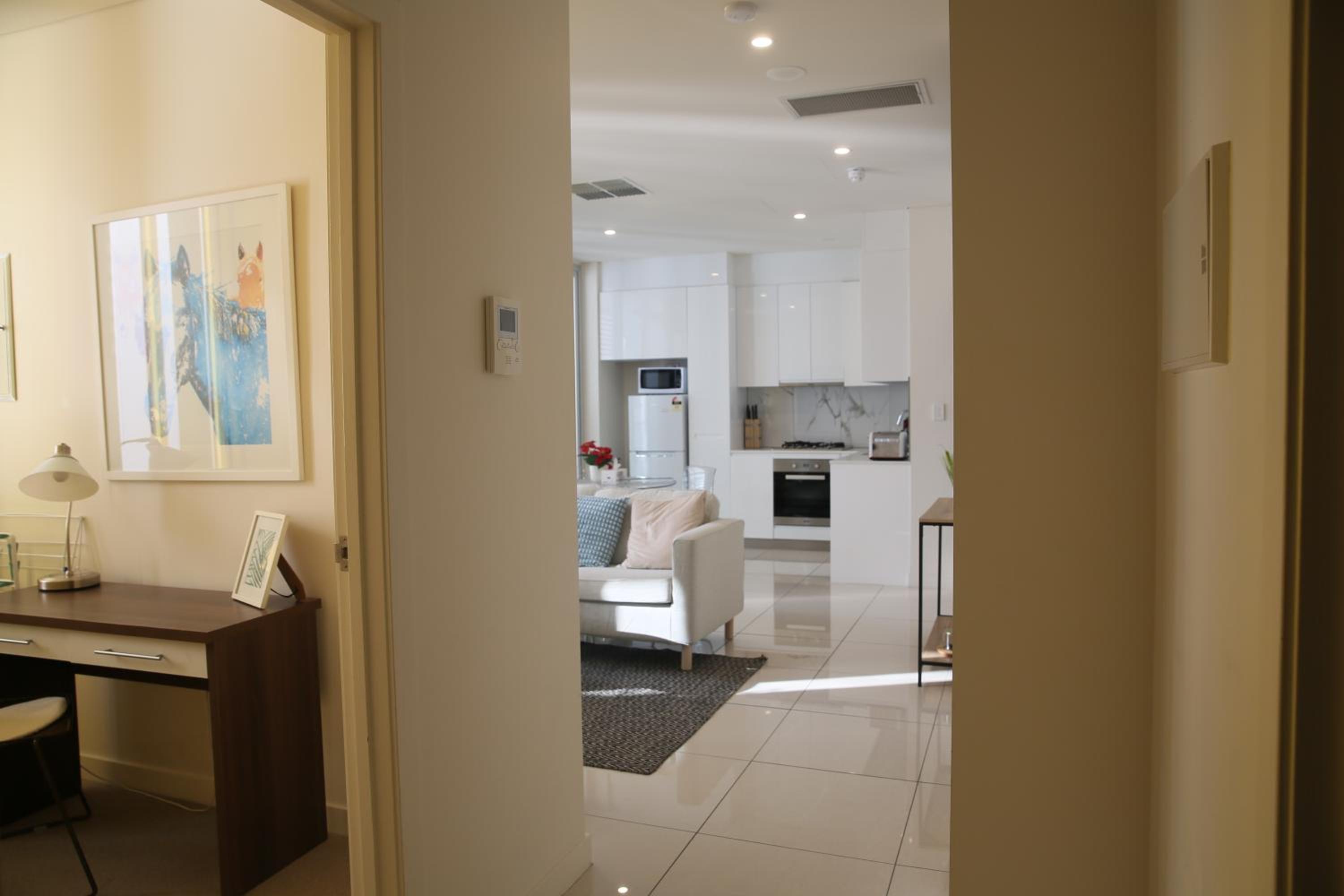 Adelaide CBD Bluebird Apartment