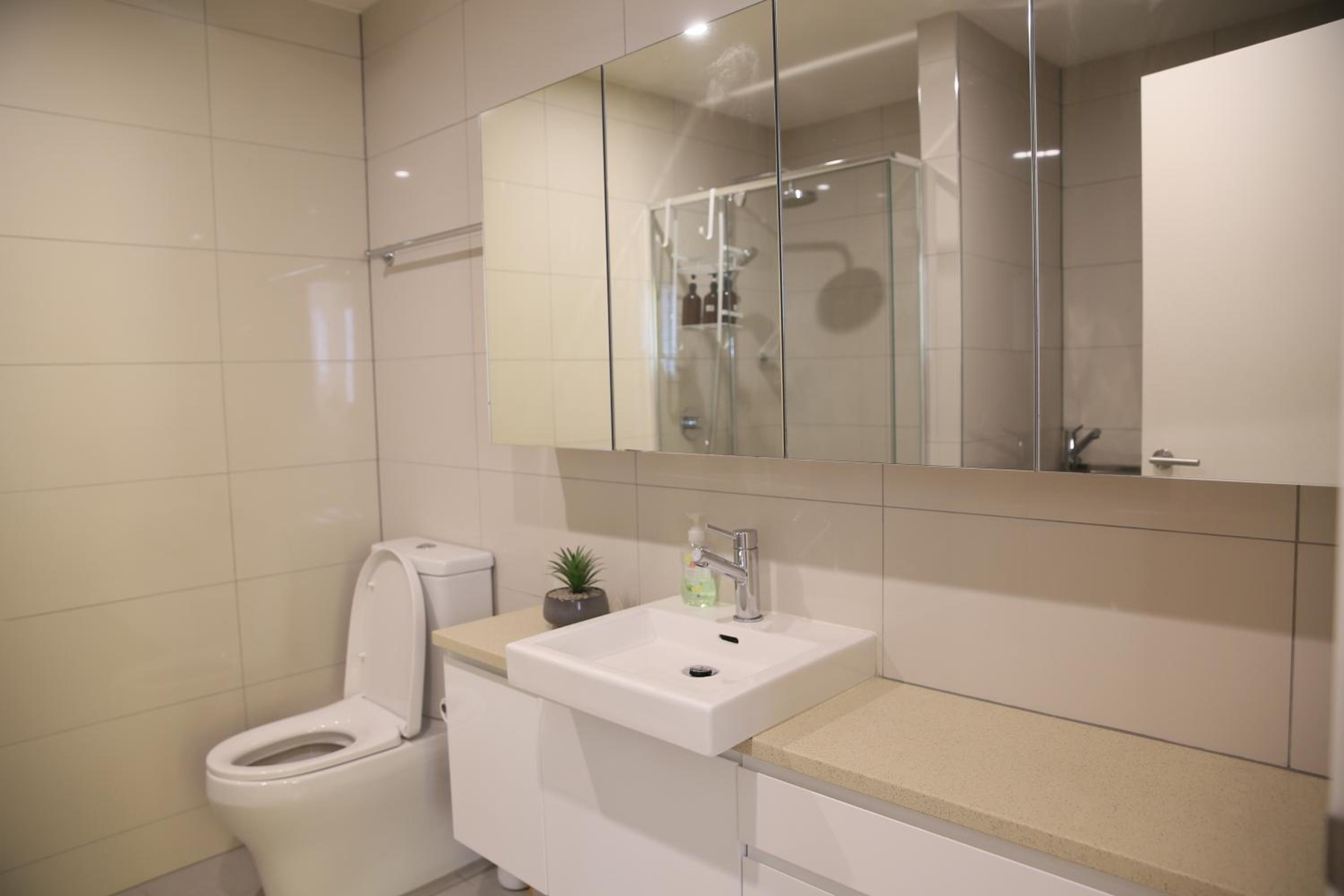 Adelaide CBD Bluebird Apartment
