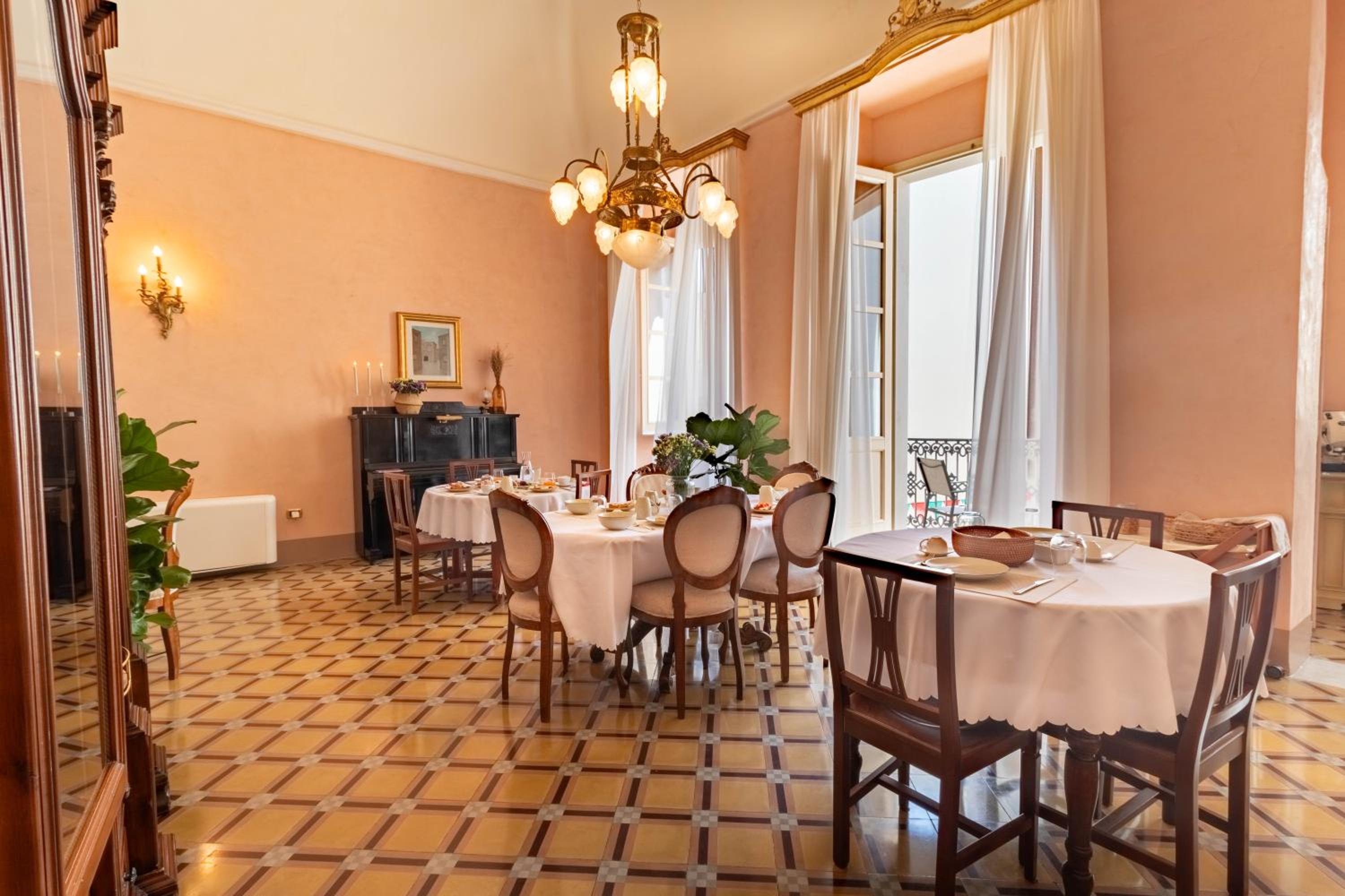 Palazzo Zacà view 2