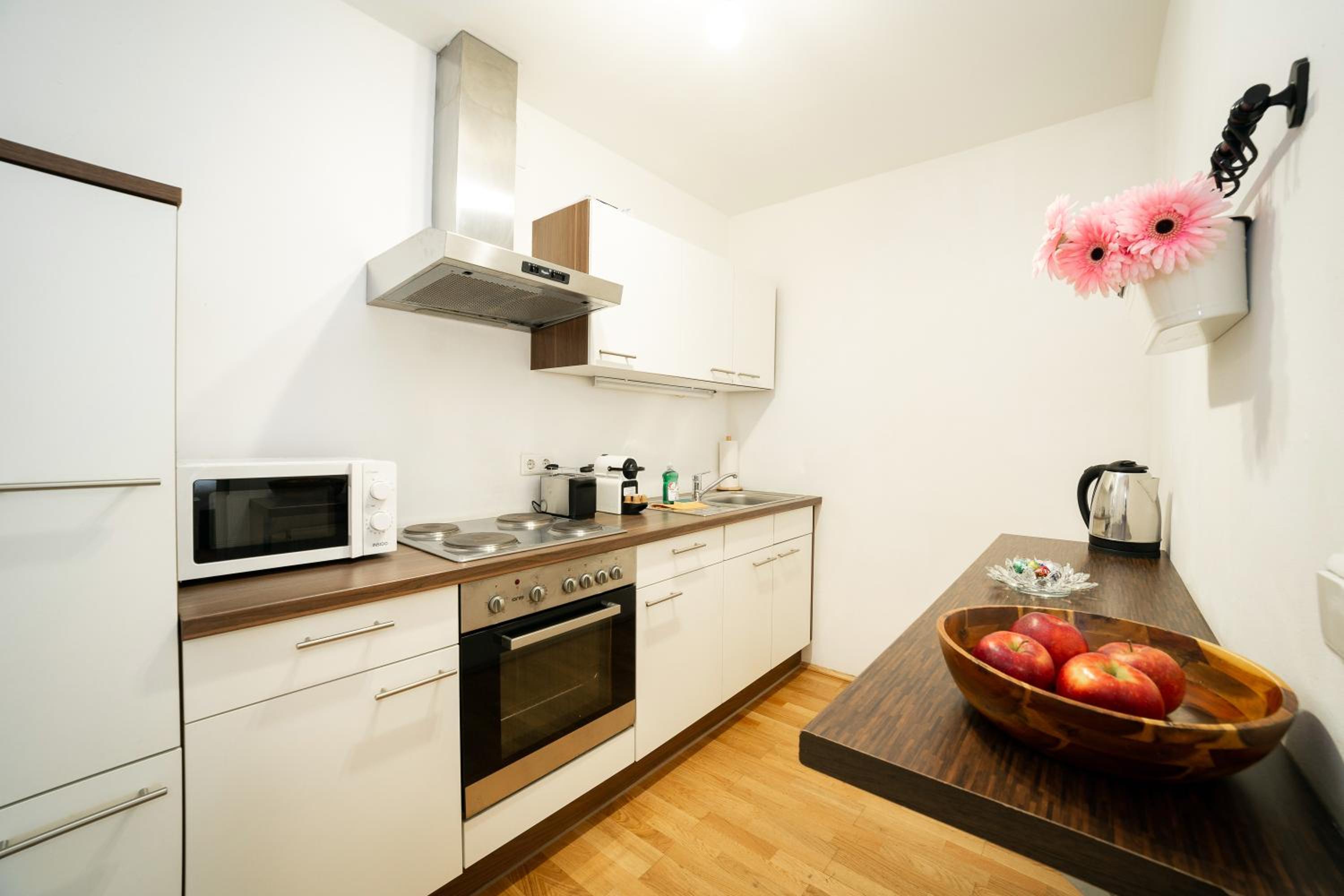 Premium 80 m2 Rooftop Apartment - 5 min to Center