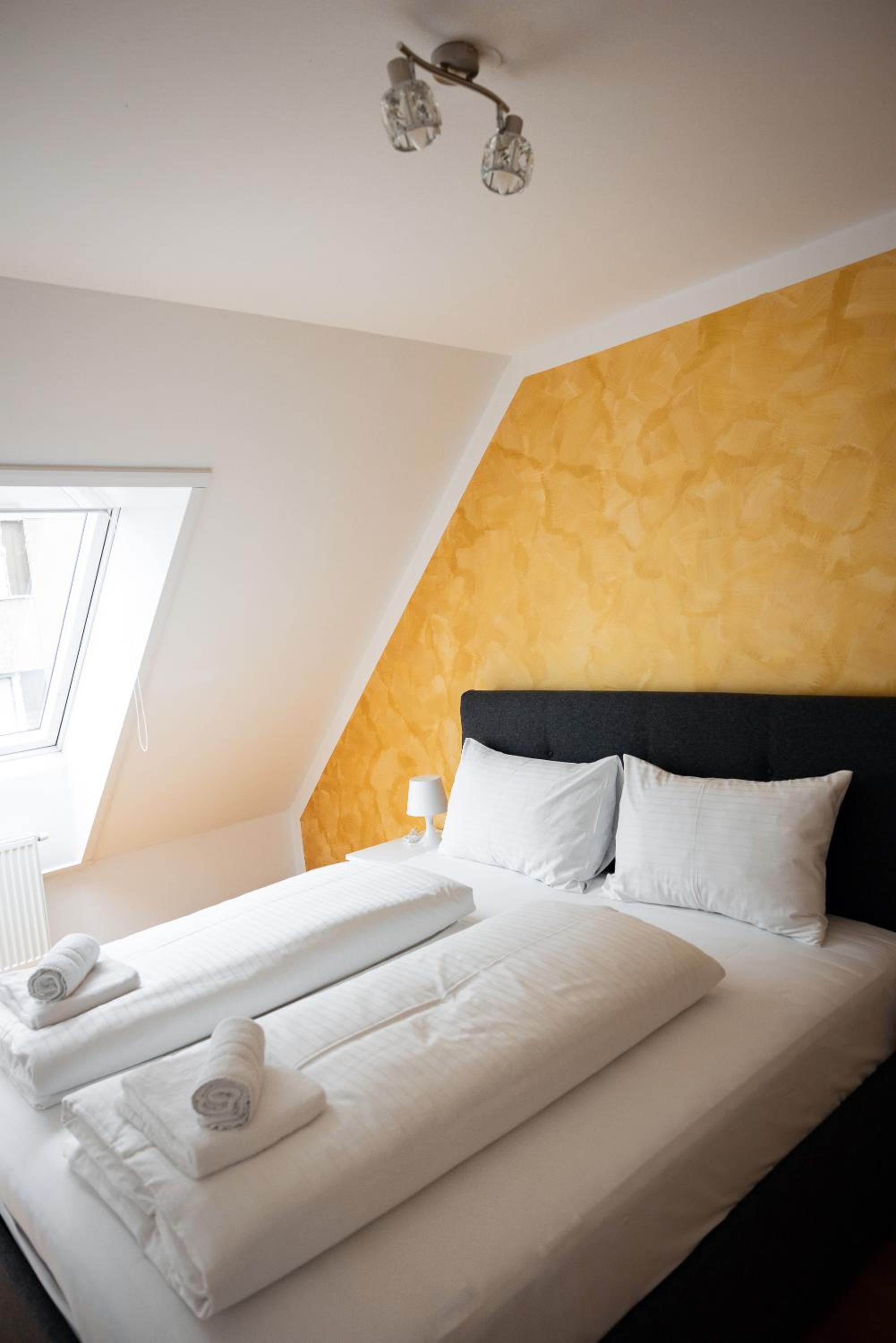 Premium 80 m2 Rooftop Apartment - 5 min to Center