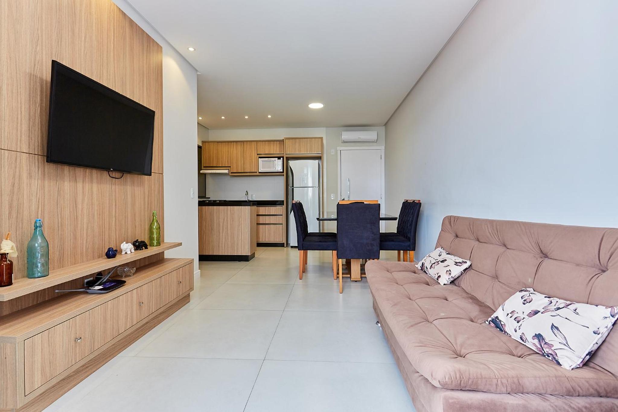 1087 Apartamento novo bem localizado com 2 Dormitórios e 2 vagas de garagem