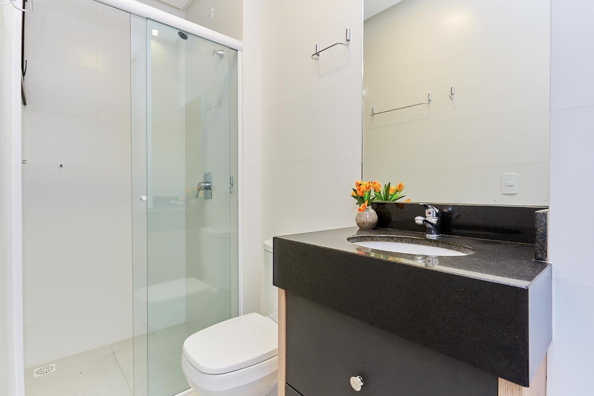1087 Apartamento novo bem localizado com 2 Dormitórios e 2 vagas de garagem