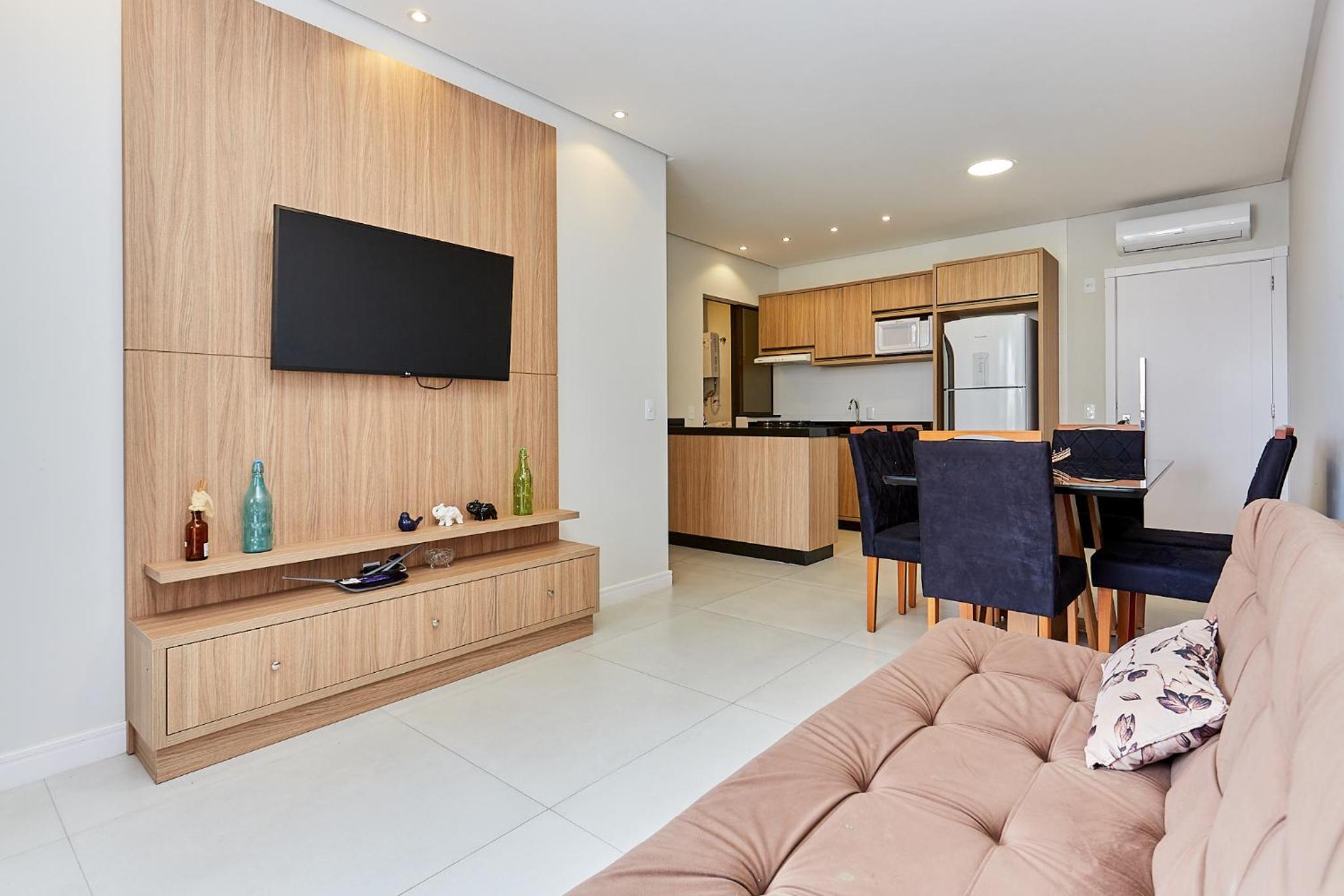 1087 Apartamento novo bem localizado com 2 Dormitórios e 2 vagas de garagem