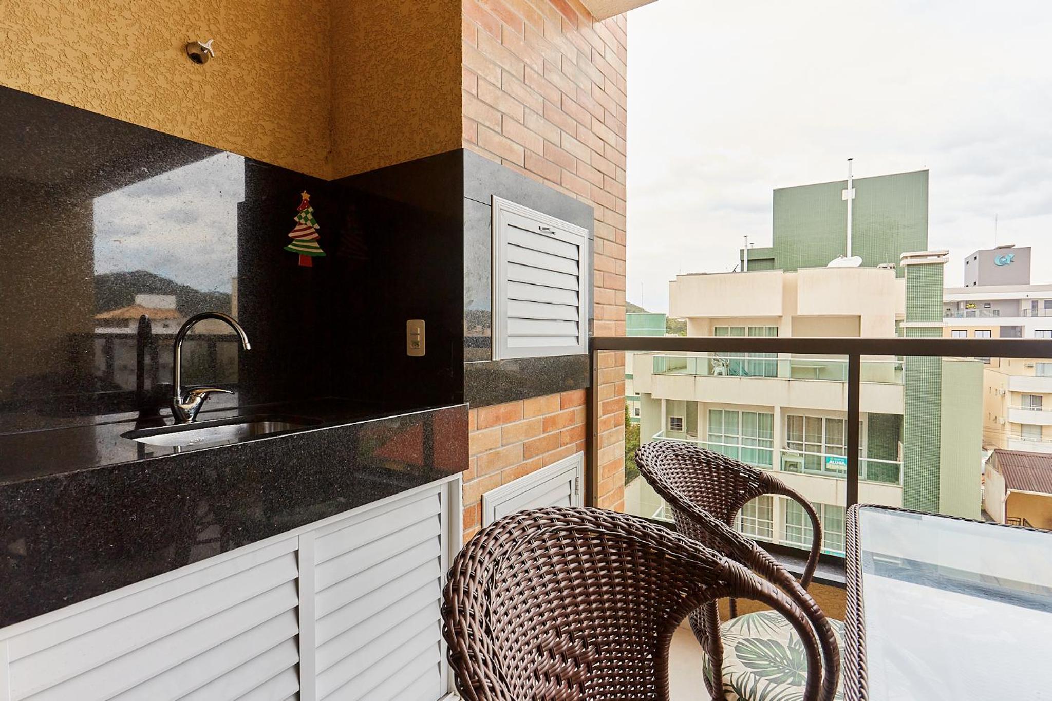 1087 Apartamento novo bem localizado com 2 Dormitórios e 2 vagas de garagem