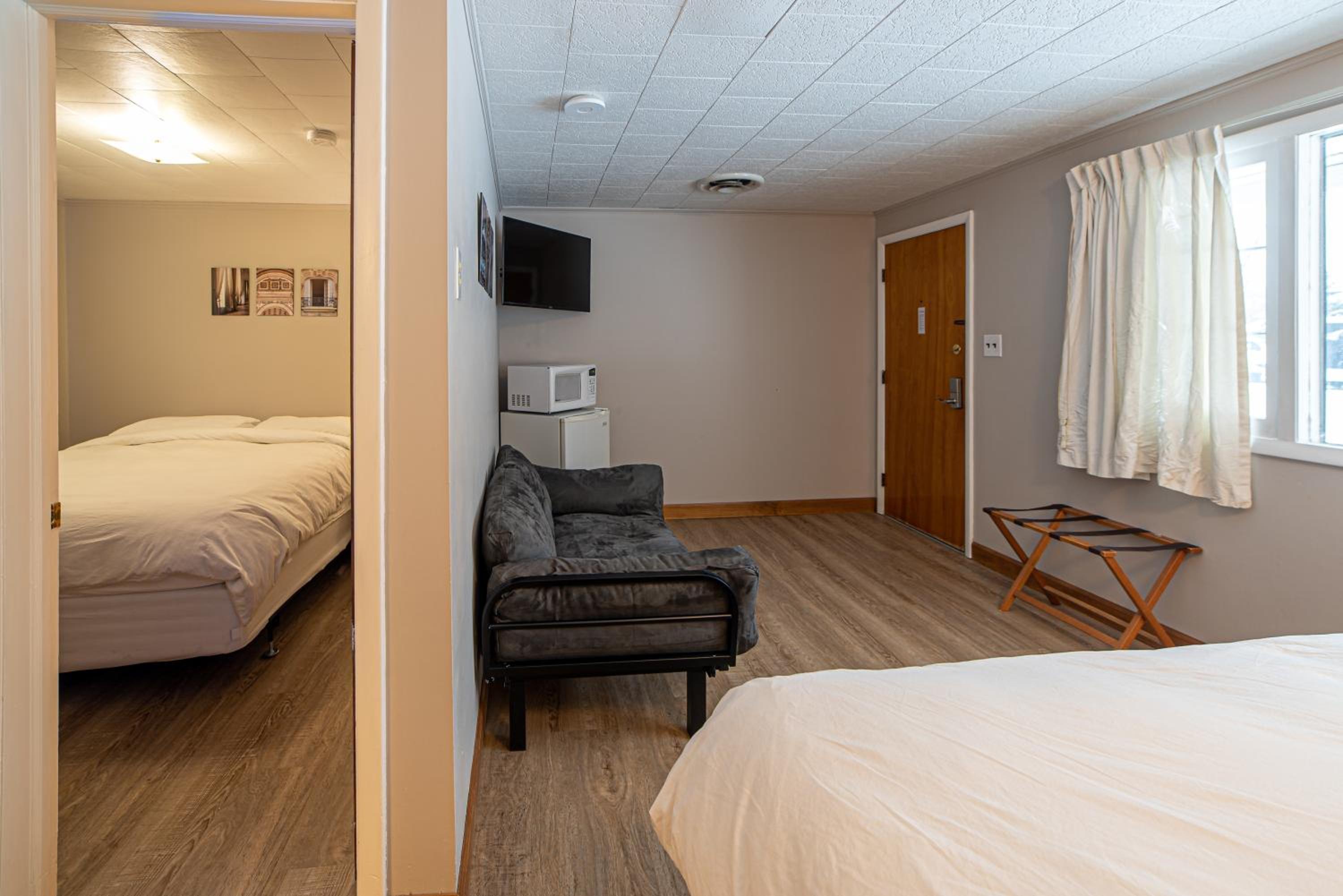 Star Gate Motel
