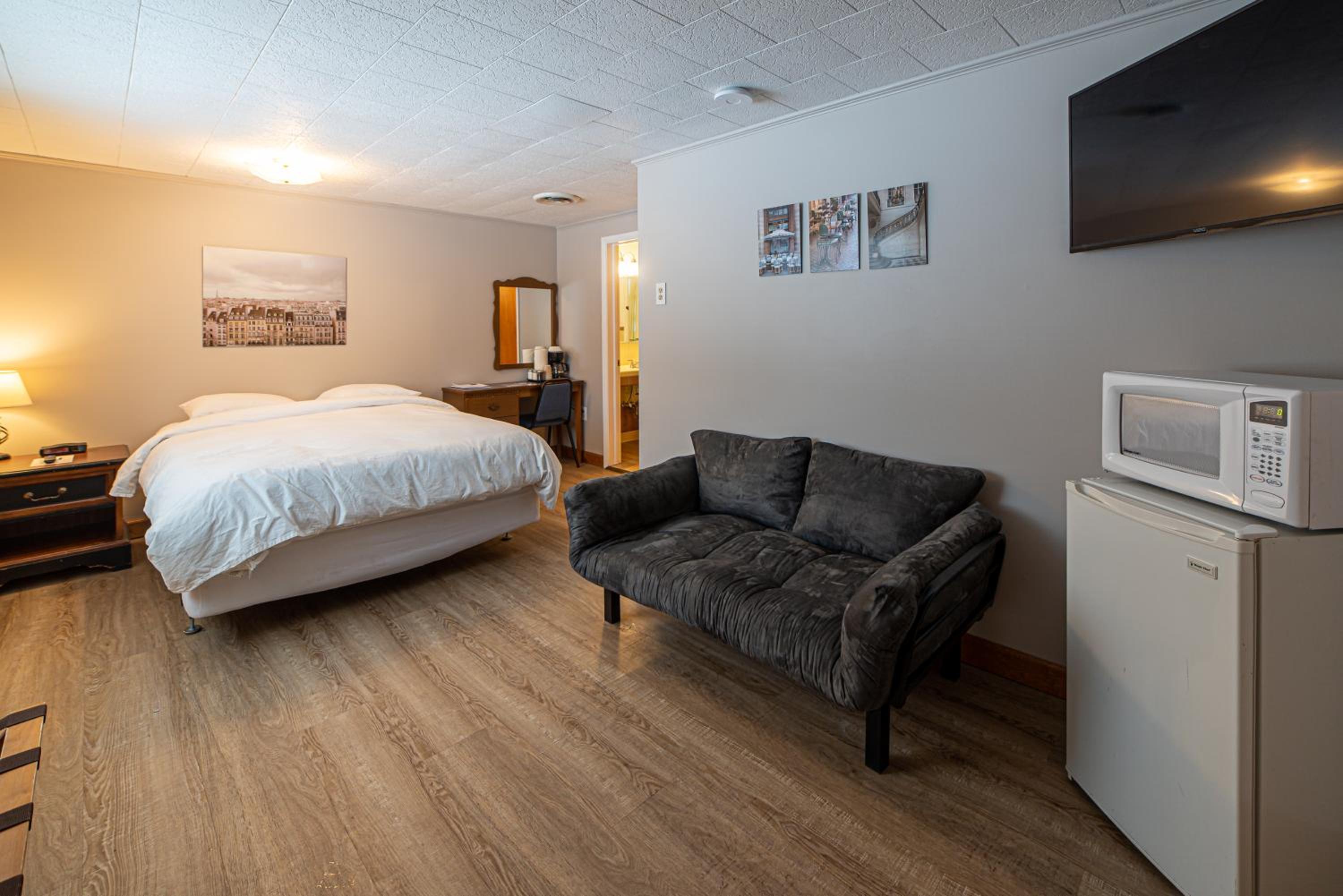 Star Gate Motel