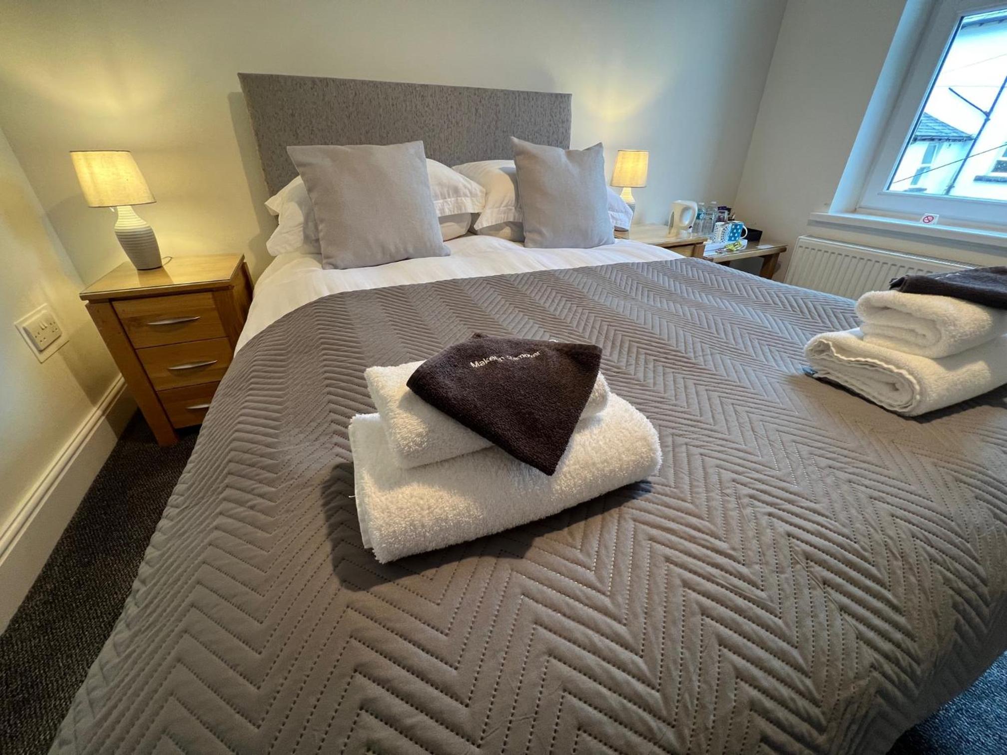 Dolly Waggon Guest House