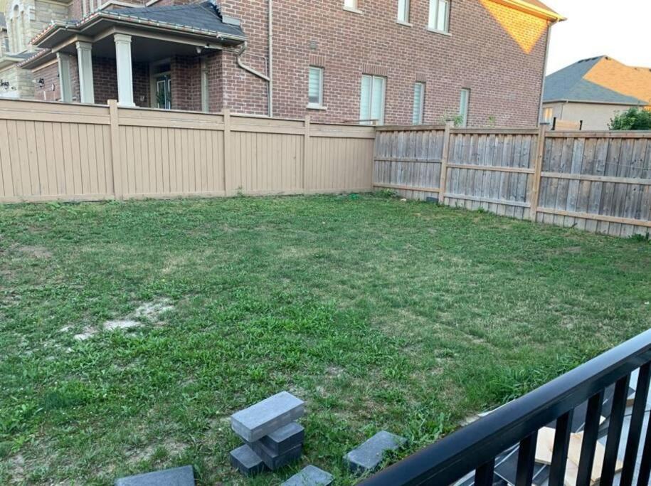 Adorable 2-Bedroom Basement with Sep Entrance