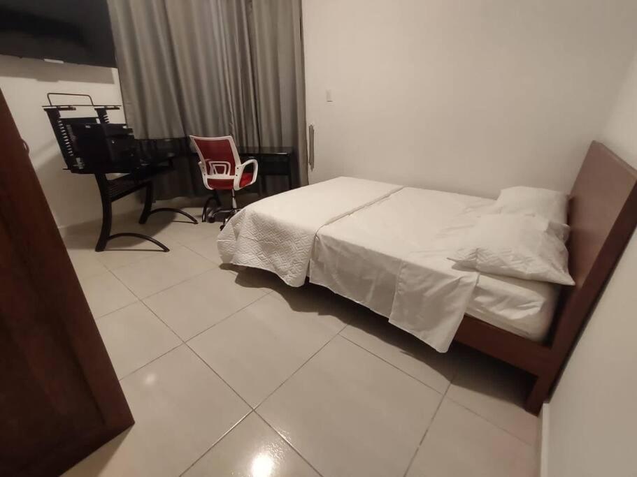 Apartamento cerca a Todo