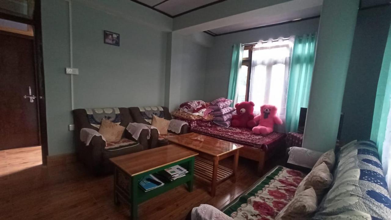 Alishka Gurung Homestay view 5
