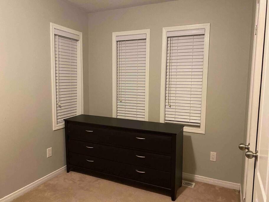 Adorable Ajax House for Rent