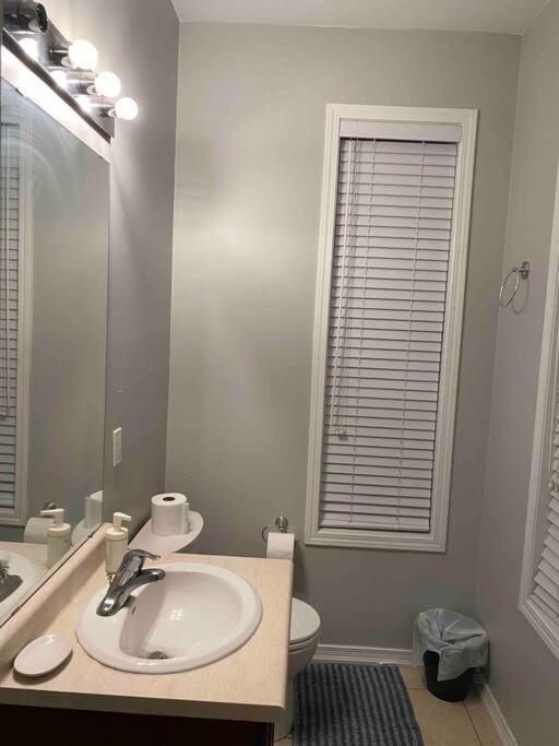Adorable Ajax House for Rent