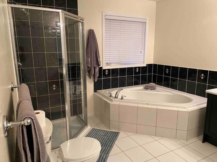Adorable Ajax House for Rent