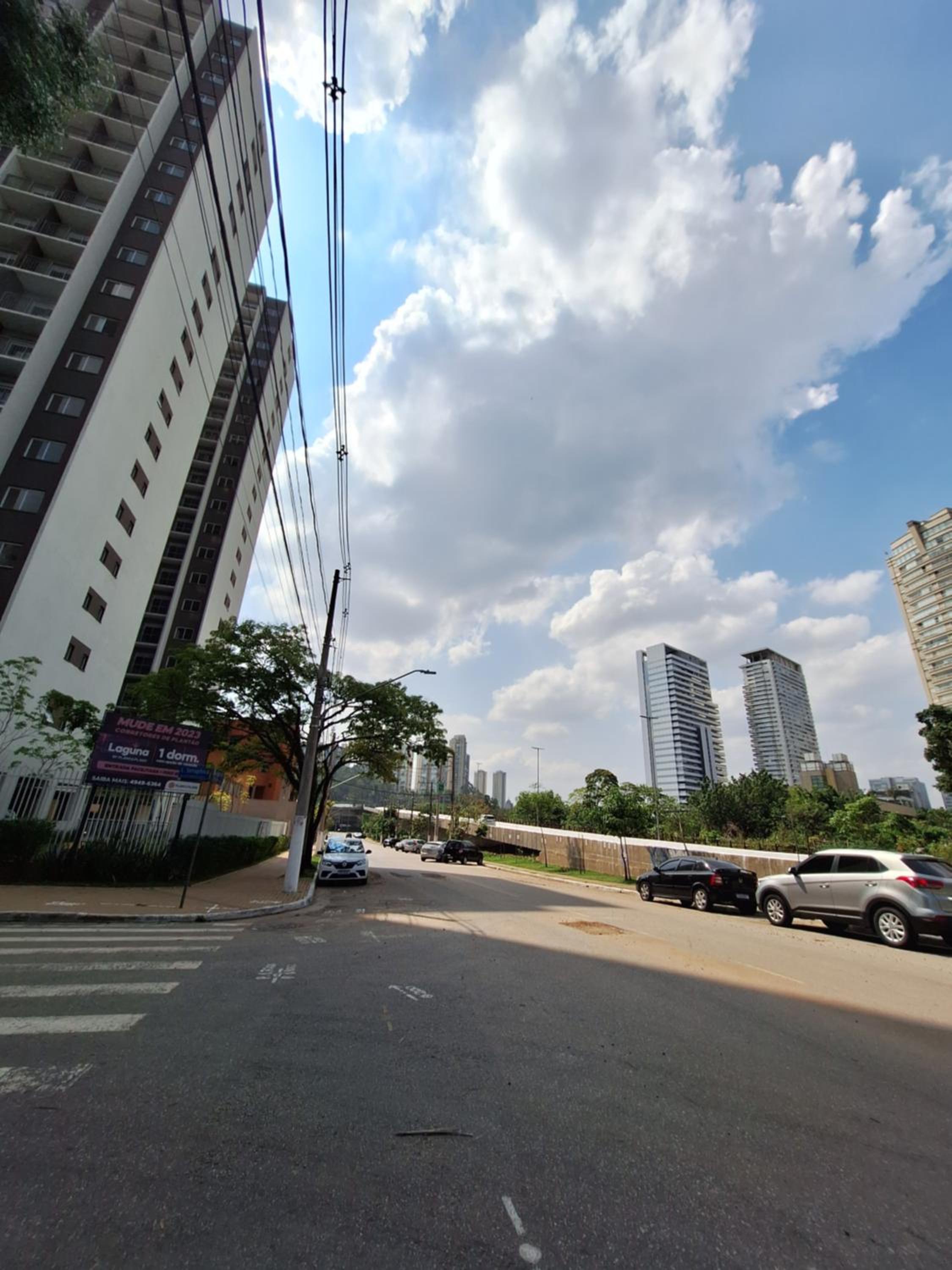 1107 Ponte Laguna, Pq Burle Marx, Apto 1 dorm e Varanda