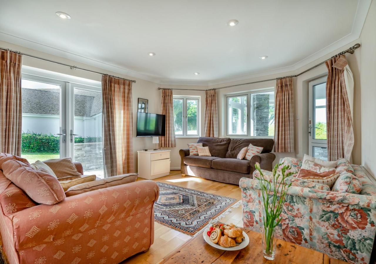 6 Bed in Padstow oc-p00006