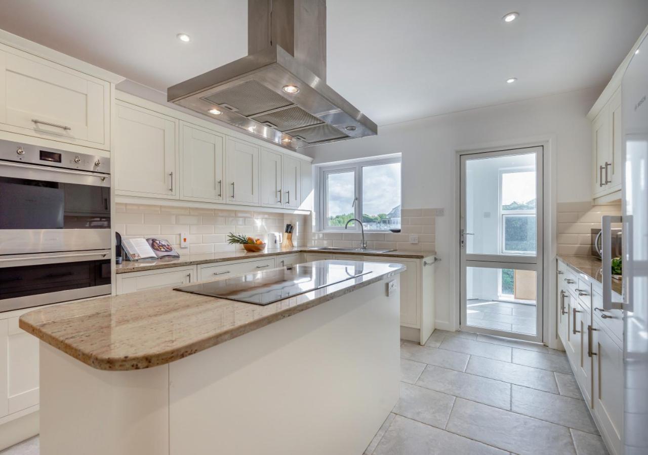 6 Bed in Padstow oc-p00006