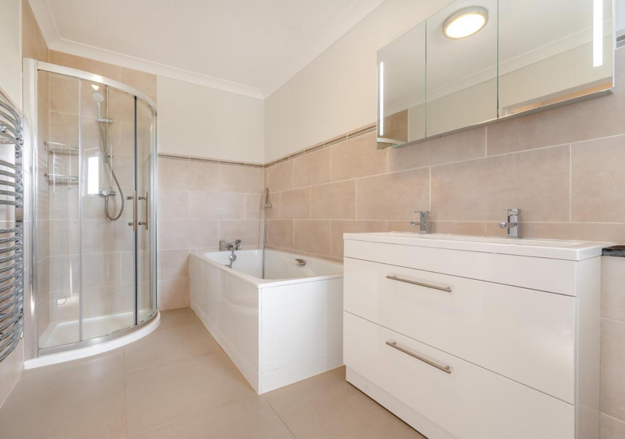 6 Bed in Padstow oc-p00006