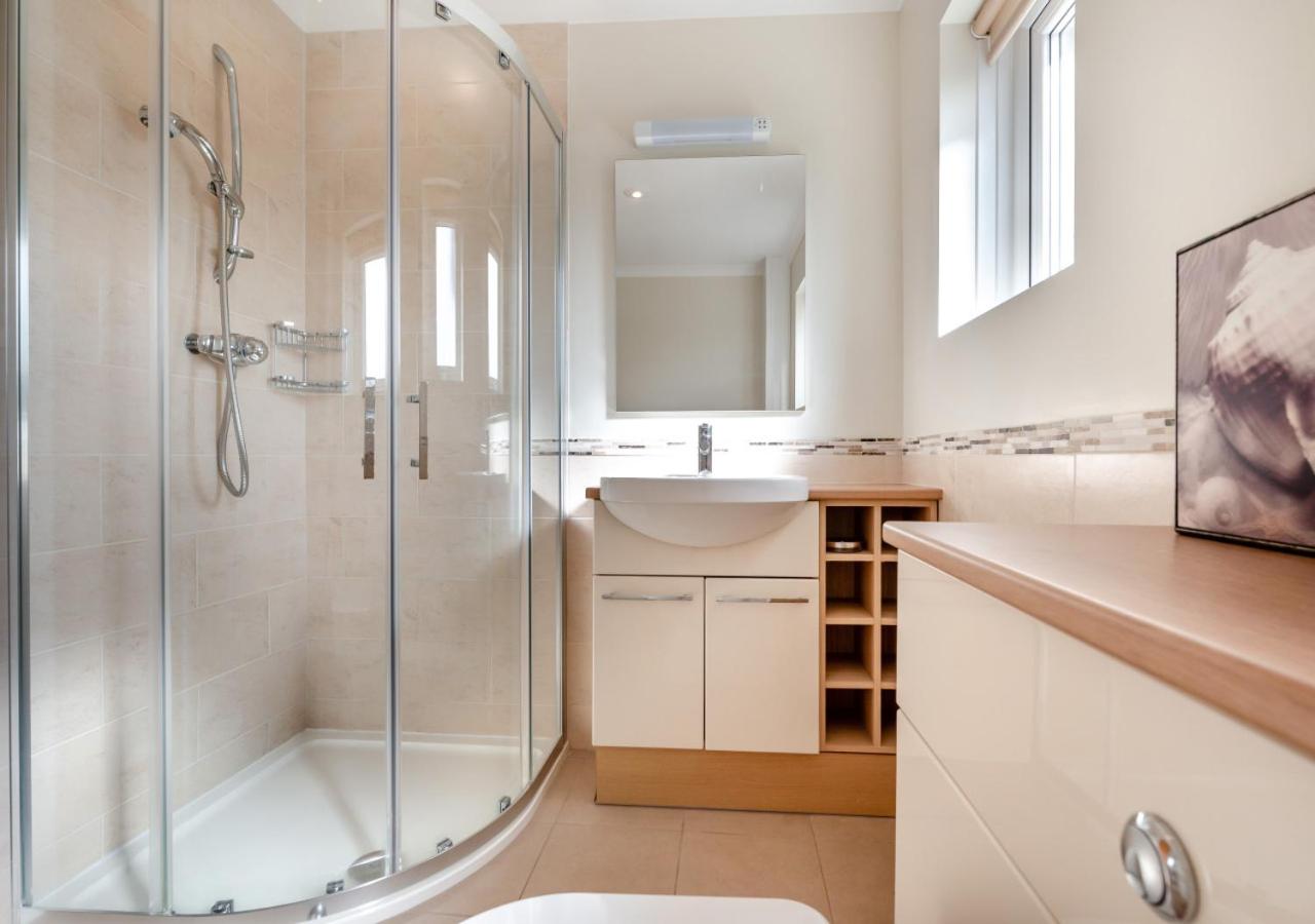 6 Bed in Padstow oc-p00006