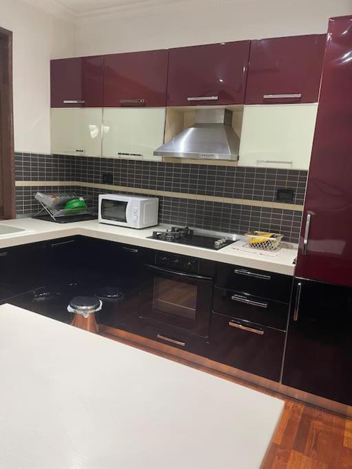 Edjon Apartments