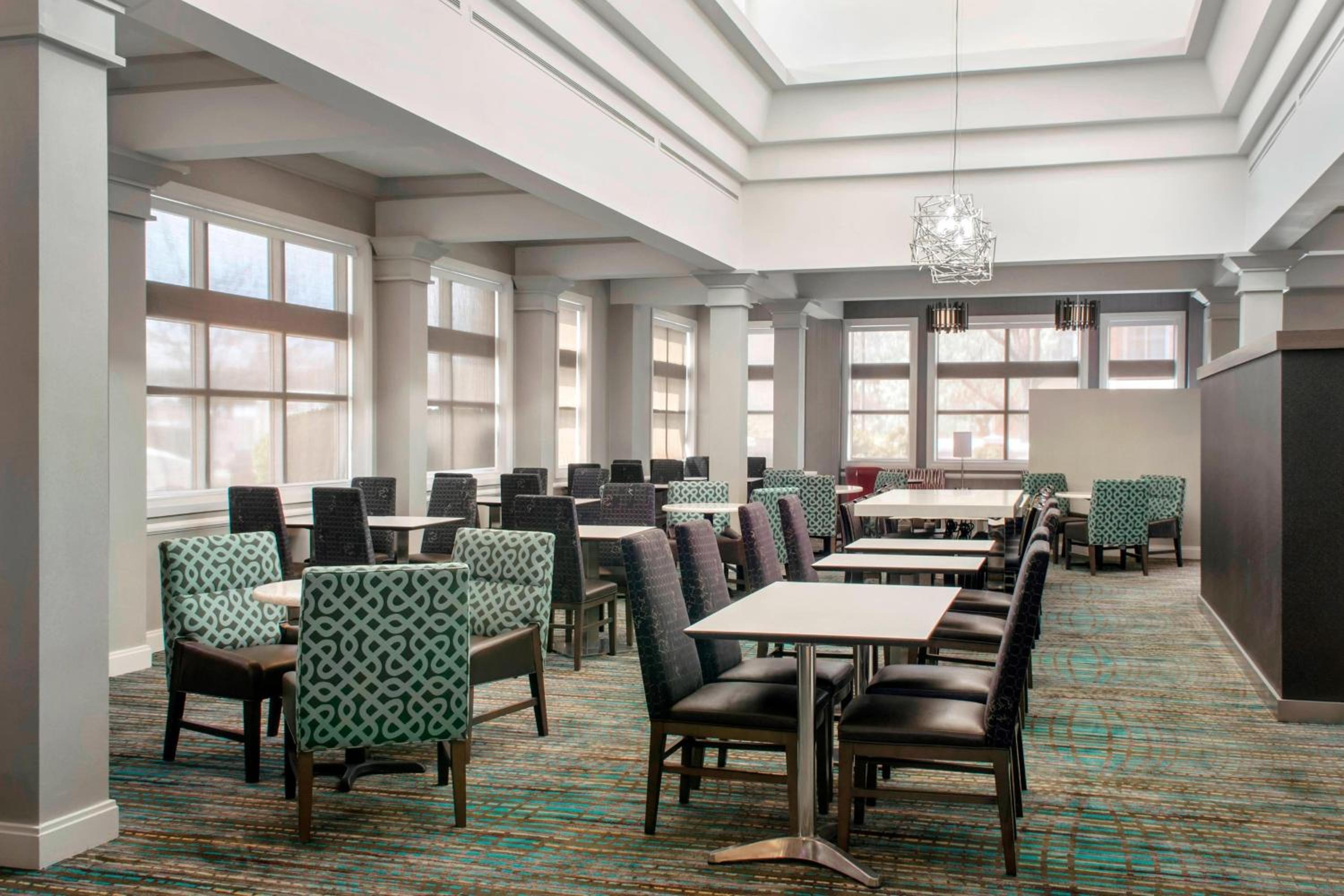 Elizabeth Vacations - Residence Inn by Marriott Newark Elizabeth/Liberty International Airport - Property Image 2