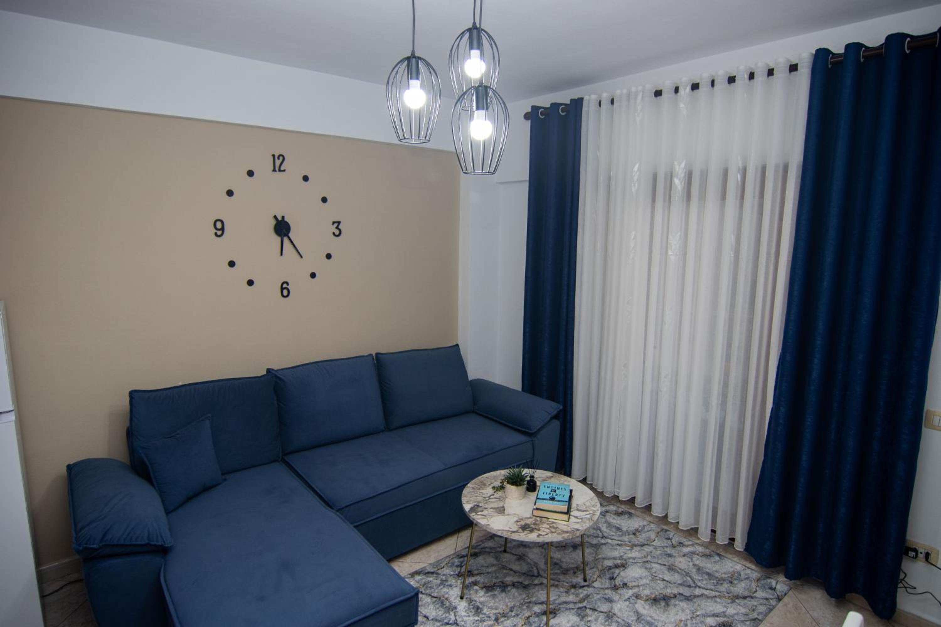 Amazing Paradise Sensation 2 Bedroom Luxury Apartment with a Jacuzzi