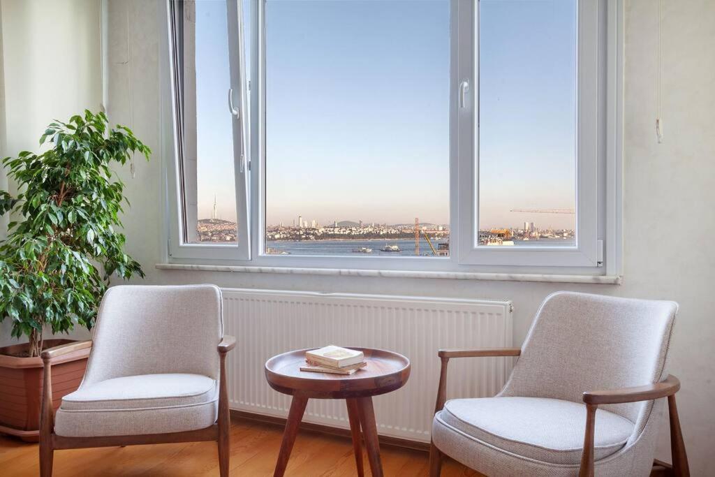 Bosphorus view, central location