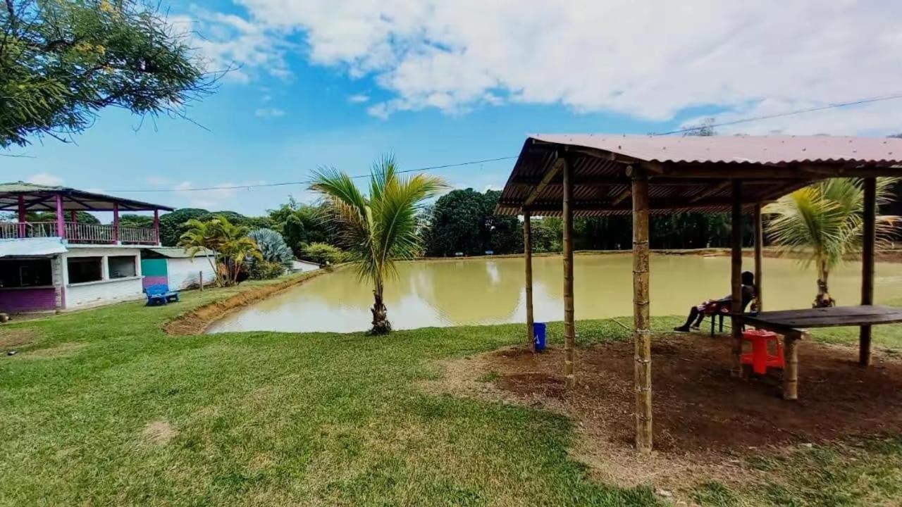 CLUB RECREATIVO LA KAROLA