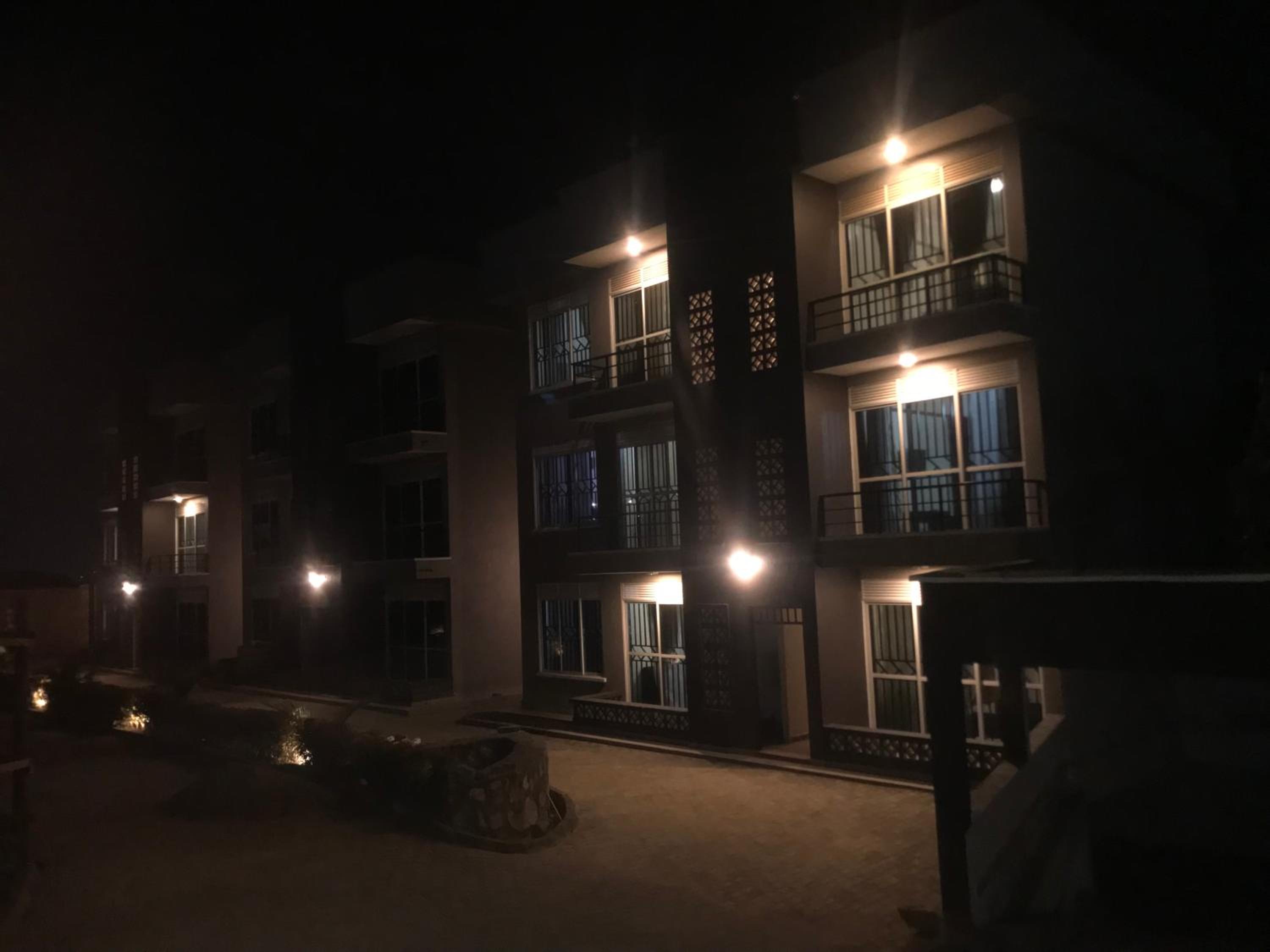 Kisaasi Round about apartment