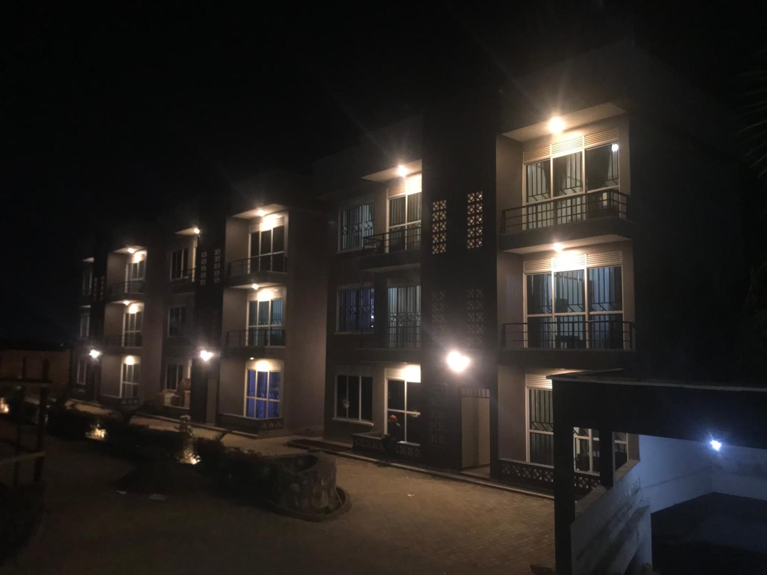 Kisaasi Round about apartment