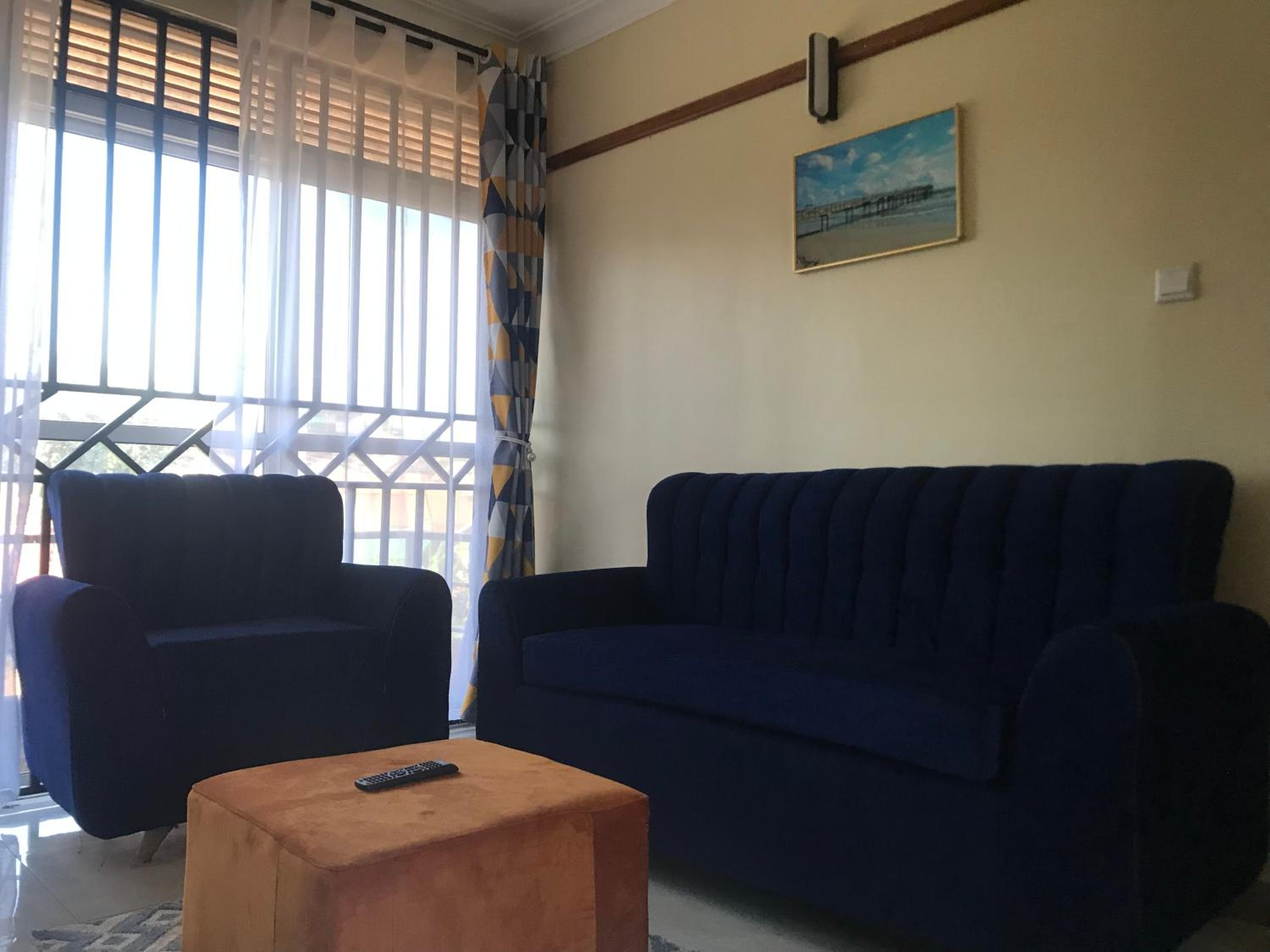 Kisaasi Round about apartment